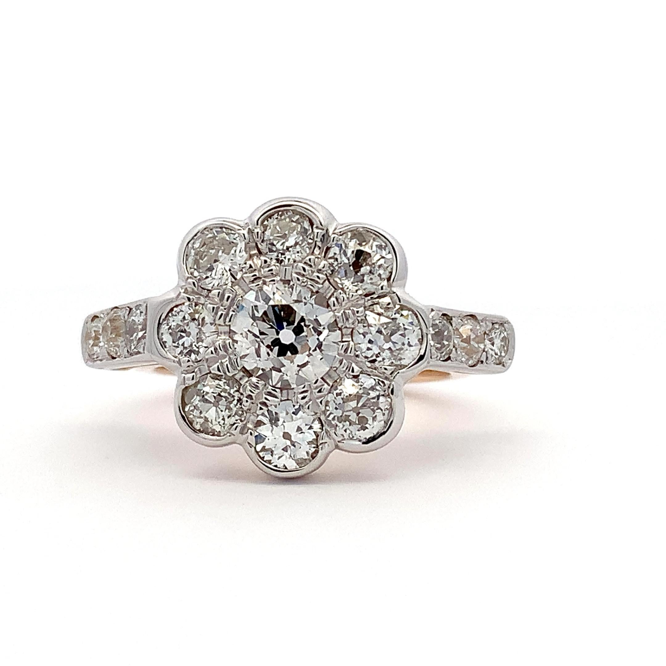 Old cut diamond cluster French antique engagement ring yellow gold For Sale 2