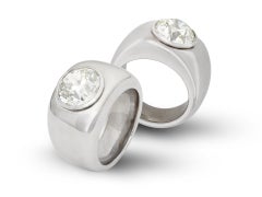 Old cut diamond gypsy ring, circa 1980