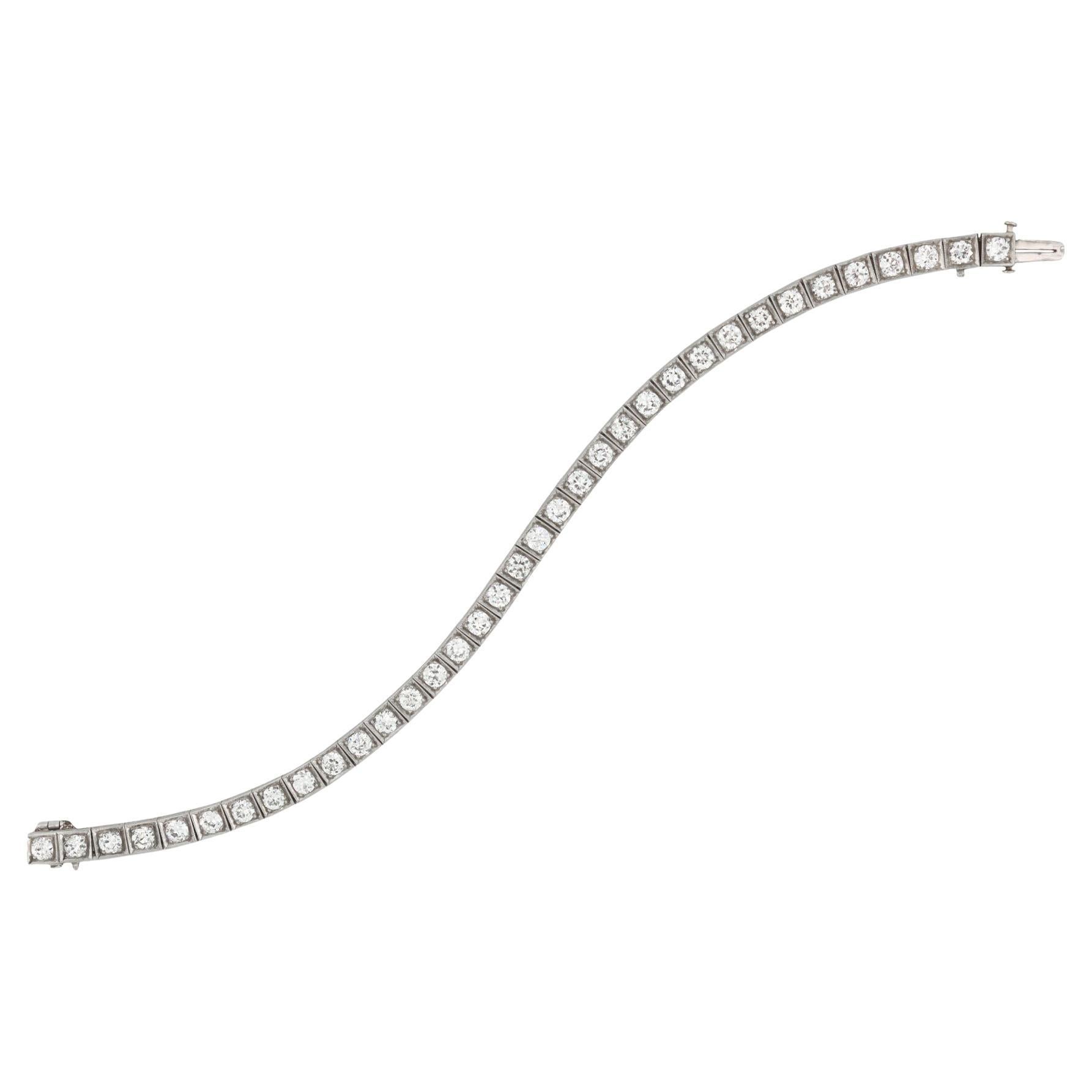 Brazalete de línea de diamantes talla antigua, hacia 1920.