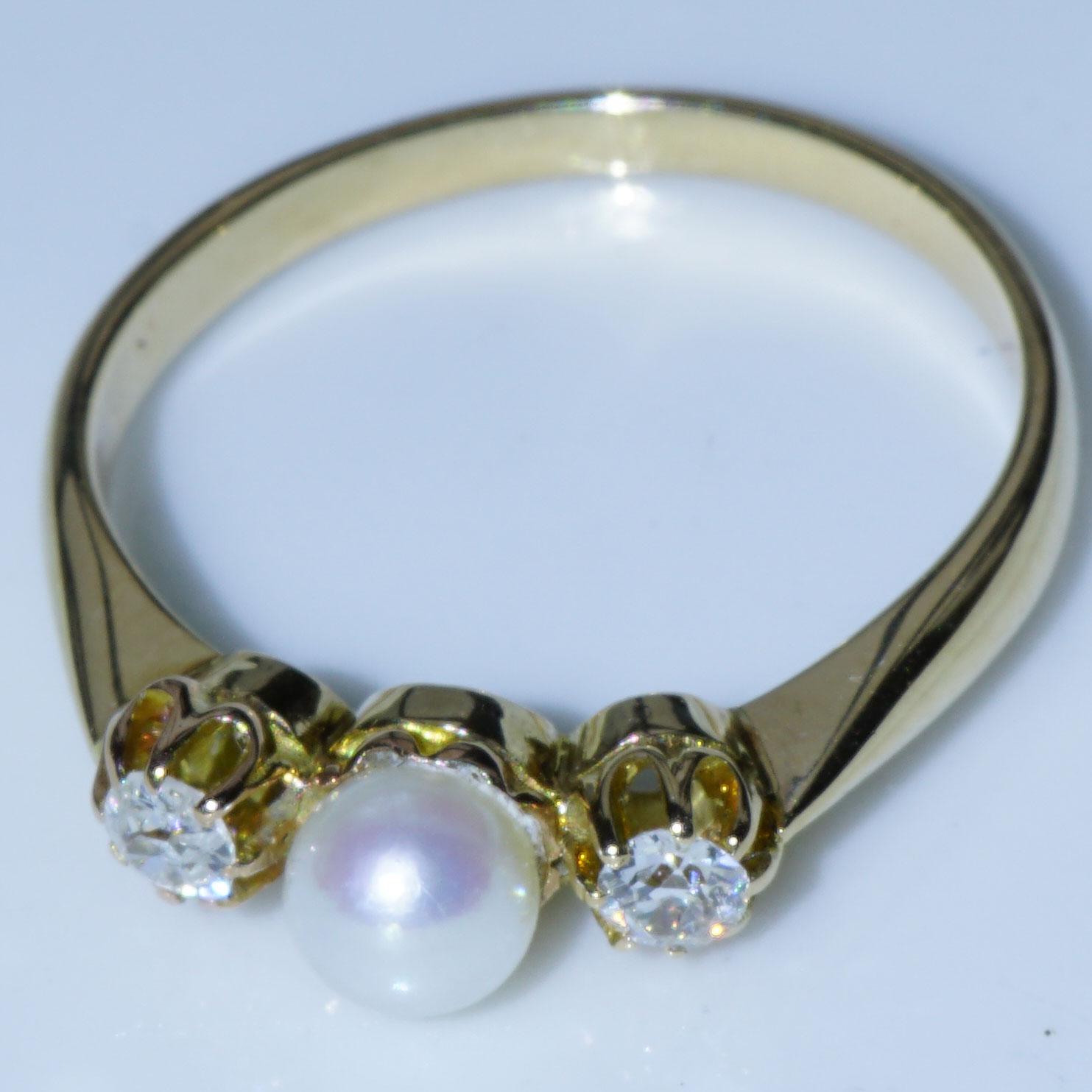 Old Cut Diamant-Perlenring 0,20 Karat Gelbgold um 1910 feine weiße/pink Perle für Damen oder Herren im Angebot