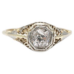 Old-cut solitaire ring with a 0.75ct diamond from around 1900.