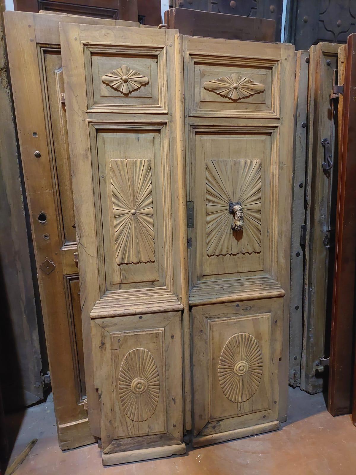 19th Century Old Double entrance door in poplar wood, carved with knocker, Italy For Sale