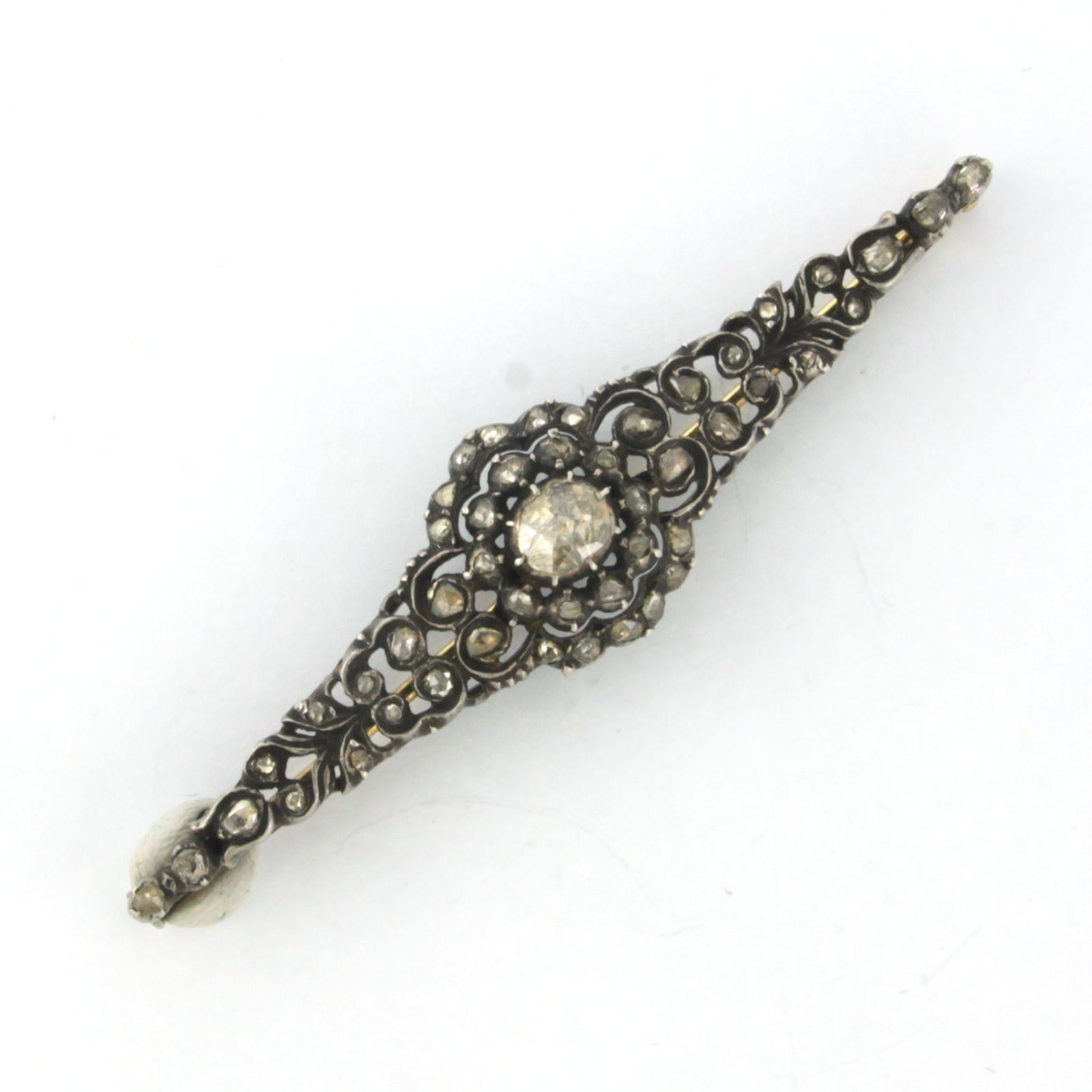 OLD DUTCH Brooch with rose cut diamonds up to 0.50ct 14k yellow gold and silver In Excellent Condition For Sale In The Hague, ZH