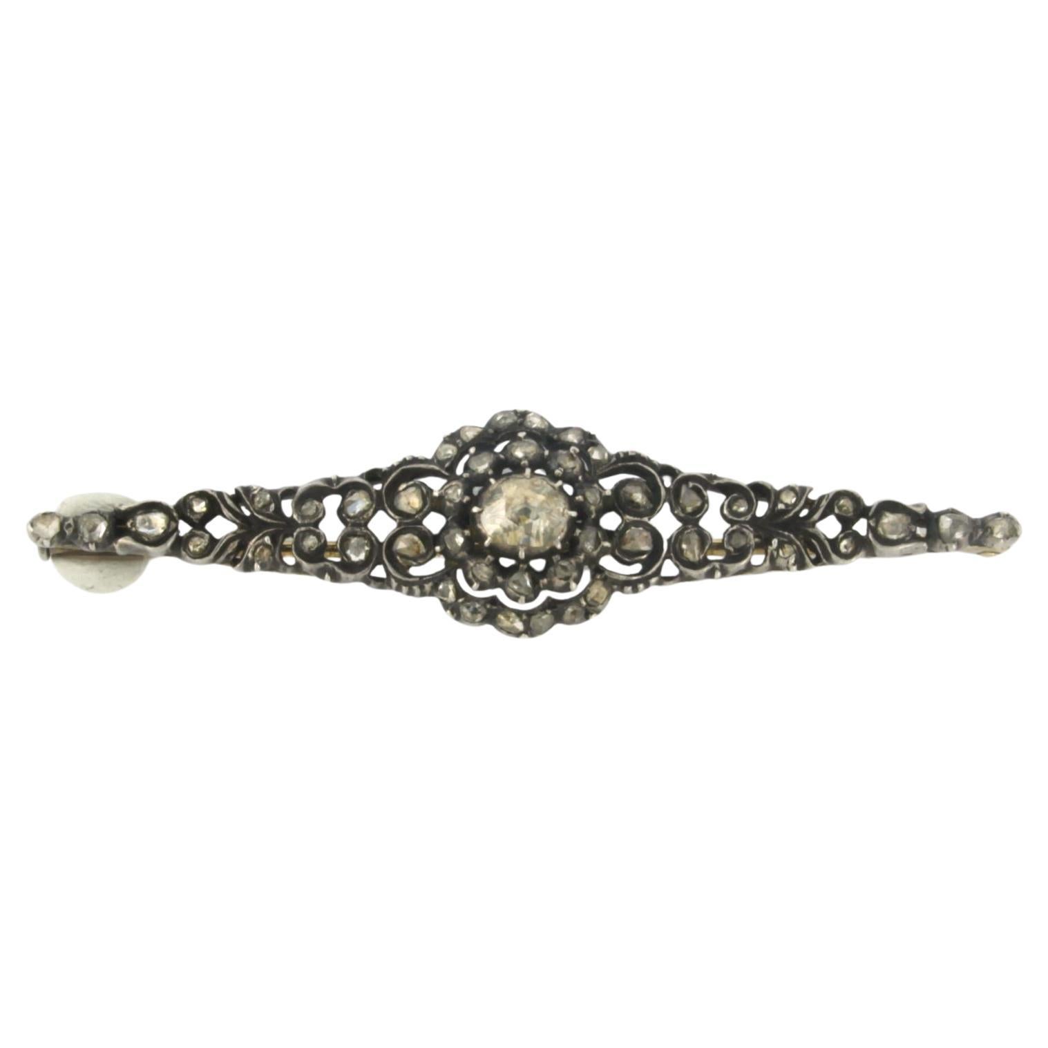 OLD DUTCH Brooch with rose cut diamonds up to 0.50ct 14k yellow gold and silver