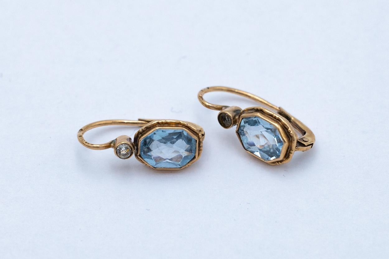 Art Nouveau Old earrings with diamonds and synthetic spinels, Austria-Hungary, circa 1920 For Sale