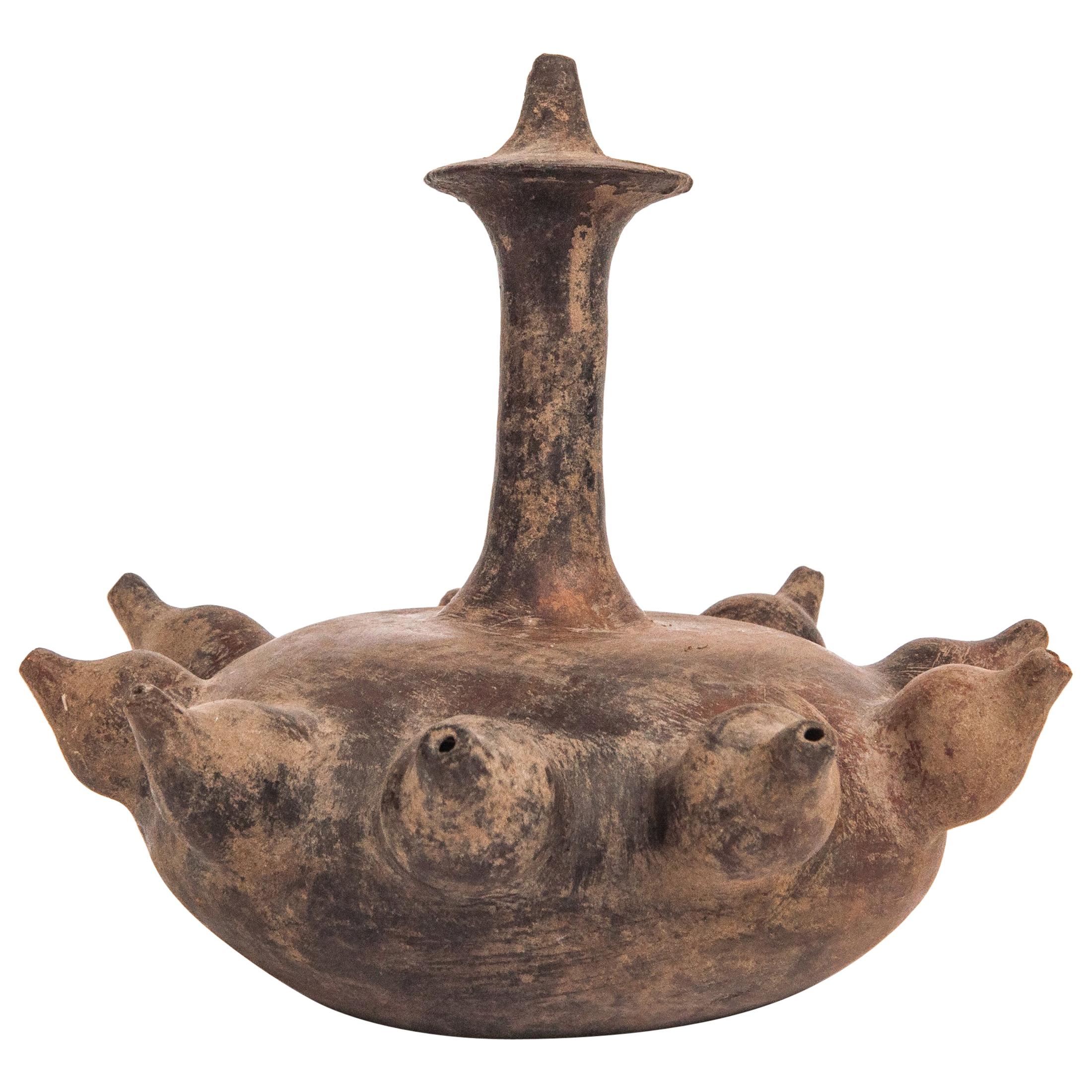 Ancienne faïence Kendi, style Majapahit, Java du Nord ou de l'Est, fin du 19ème siècle