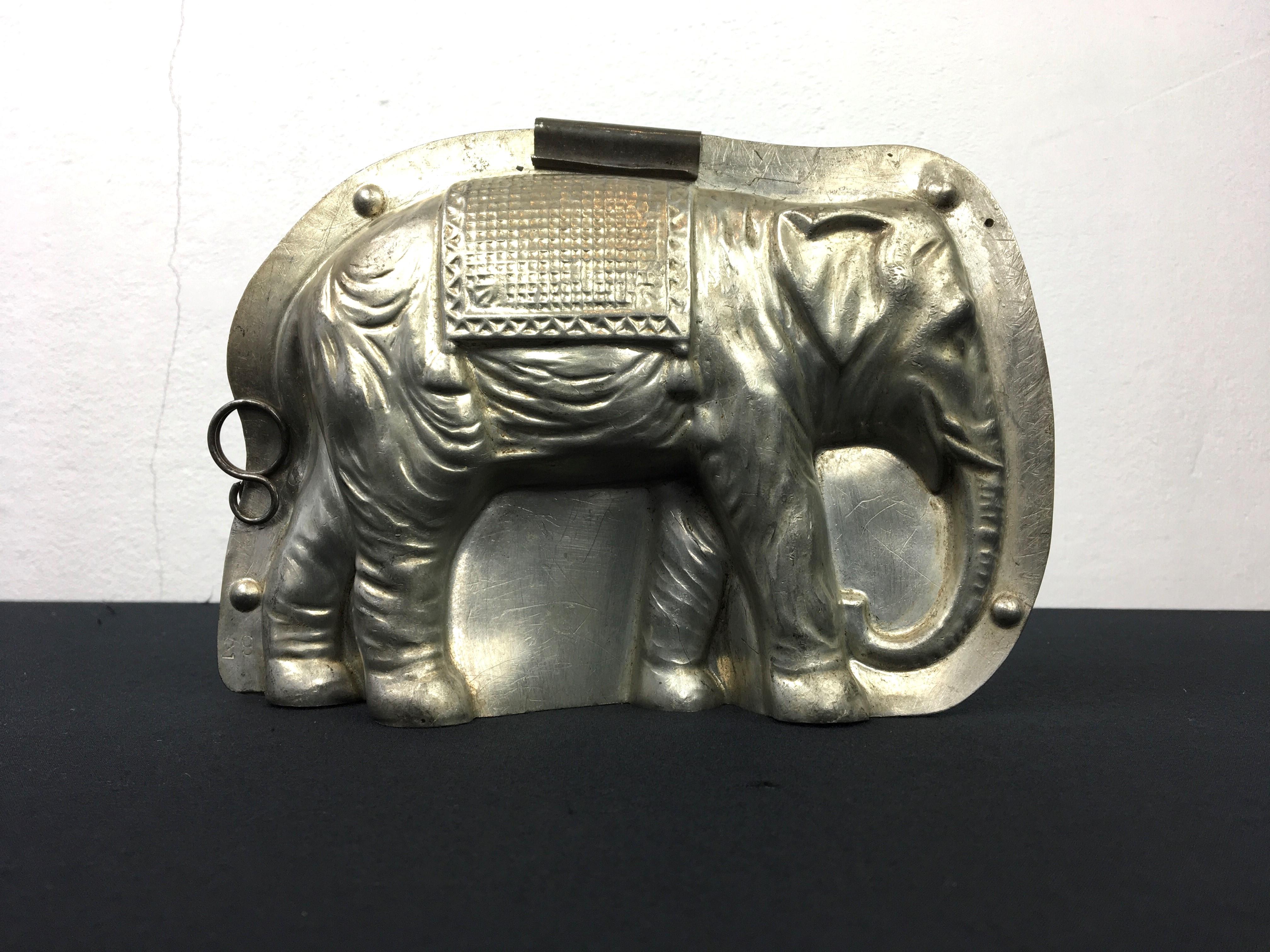 Old Elephant Chocolate Mold For Sale 10