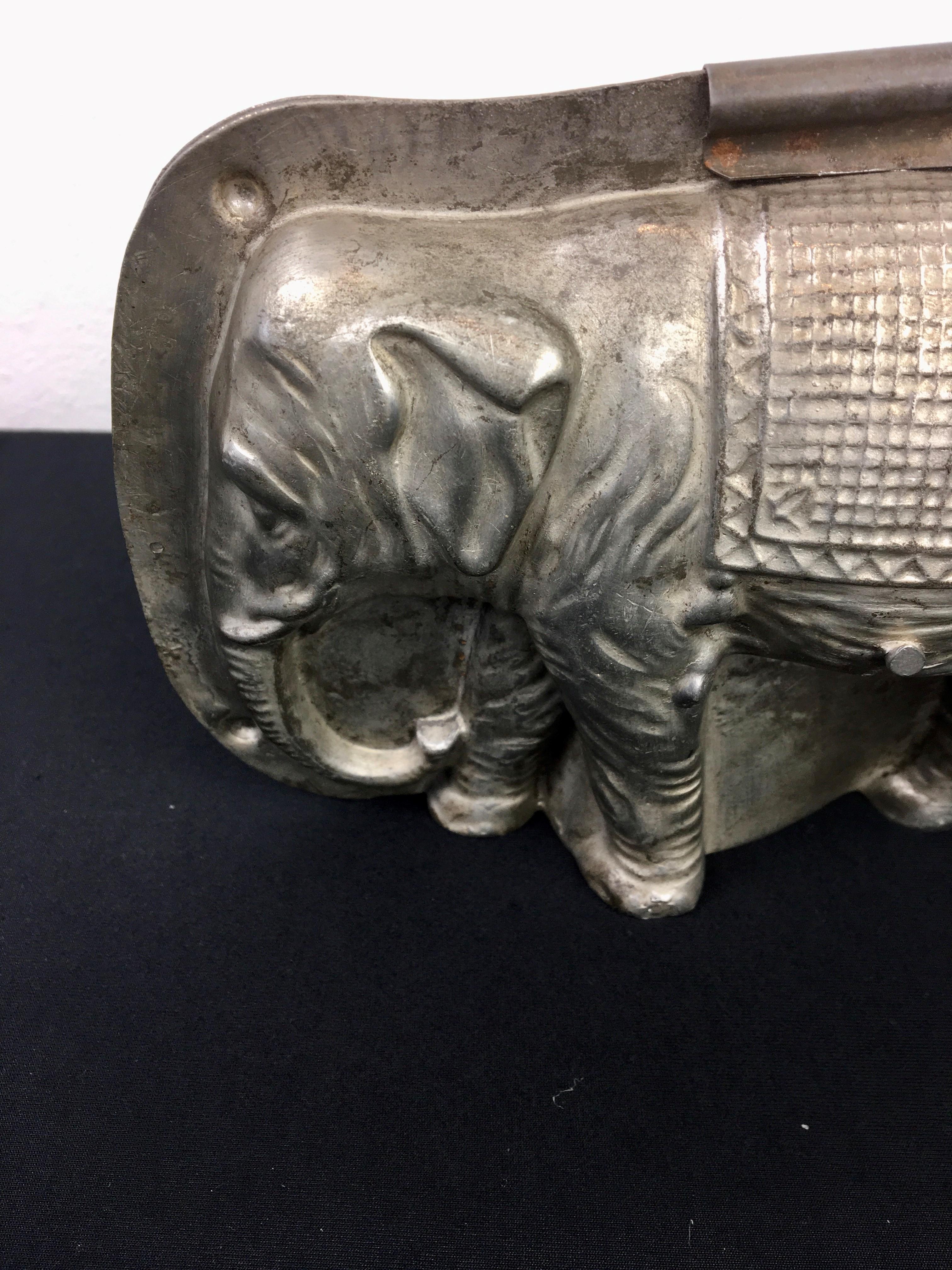 Old Elephant Chocolate Mold For Sale 2