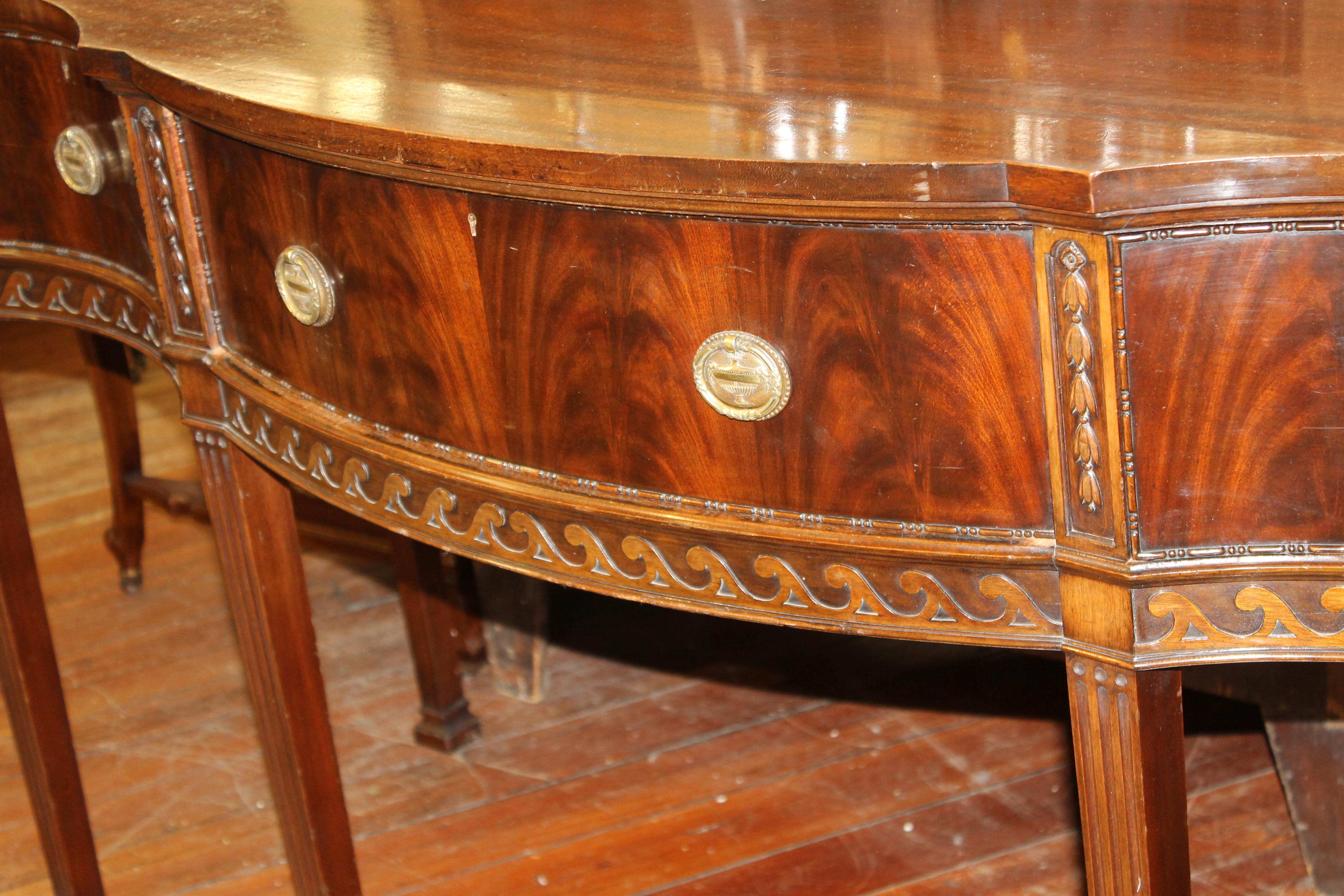 Old English Crotch or Flame Mahogany Serpentine Hepp, Sideboard/Huntboard 2