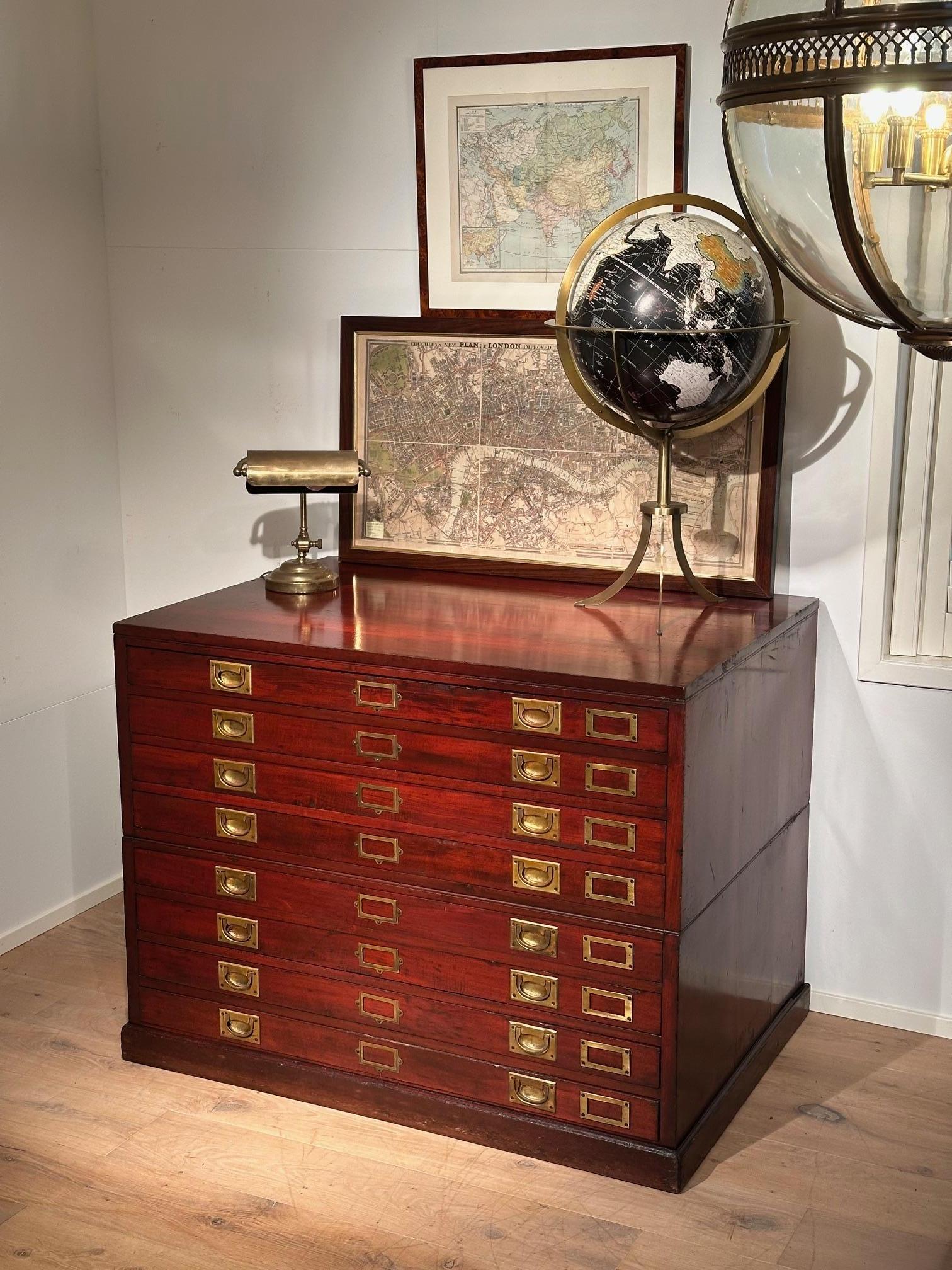 Old English map chest For Sale 4