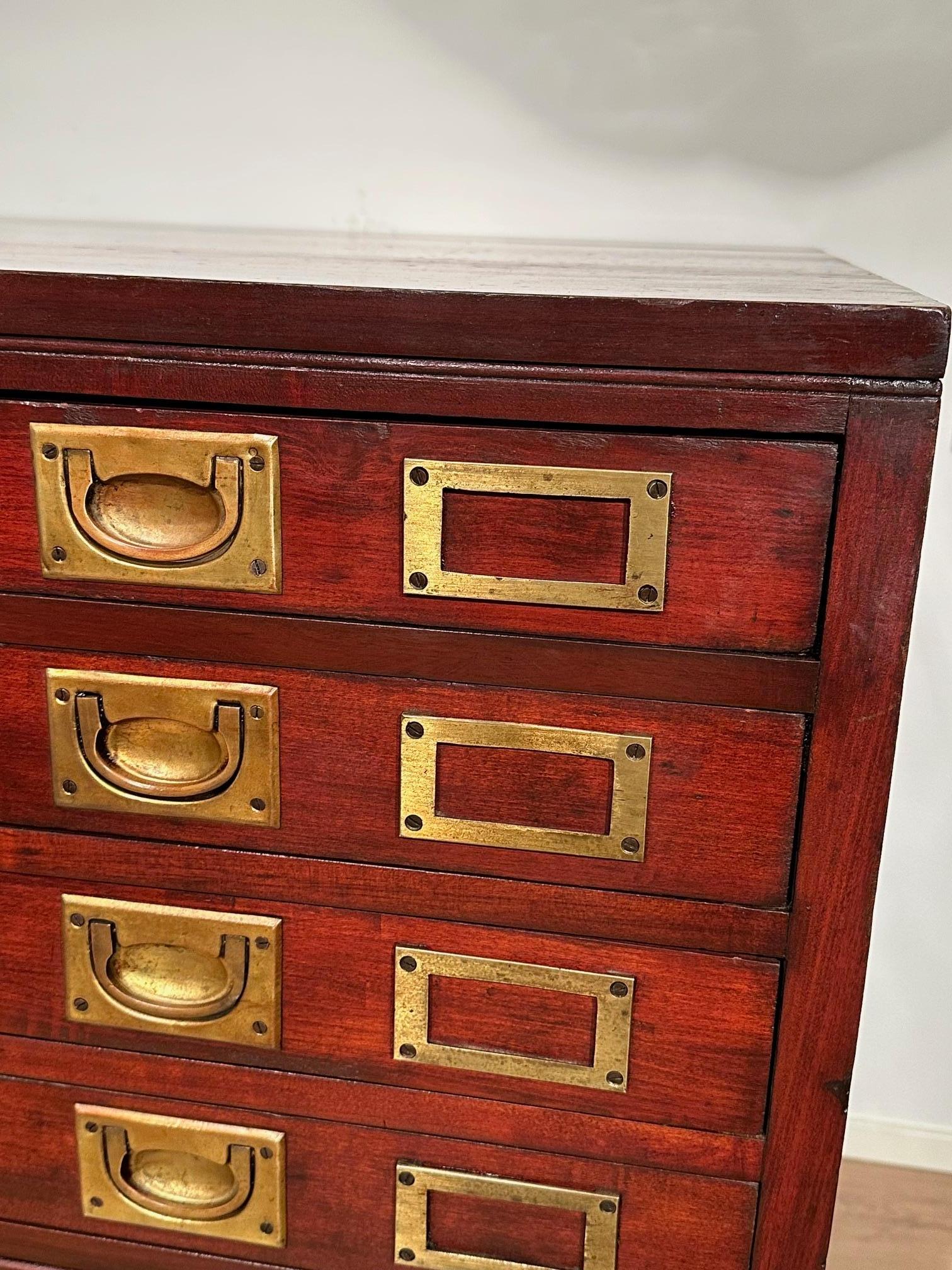 British Old English map chest For Sale