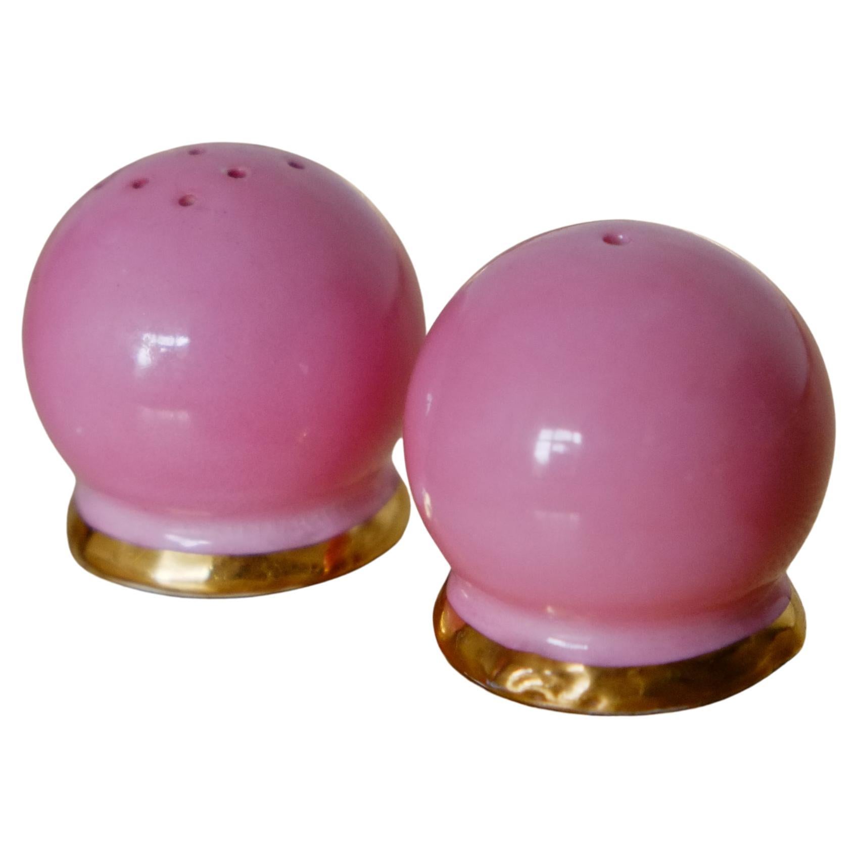 Old English Miniature Pink Porcelain Salt and Pepper Shakers with 22ct Gold For Sale