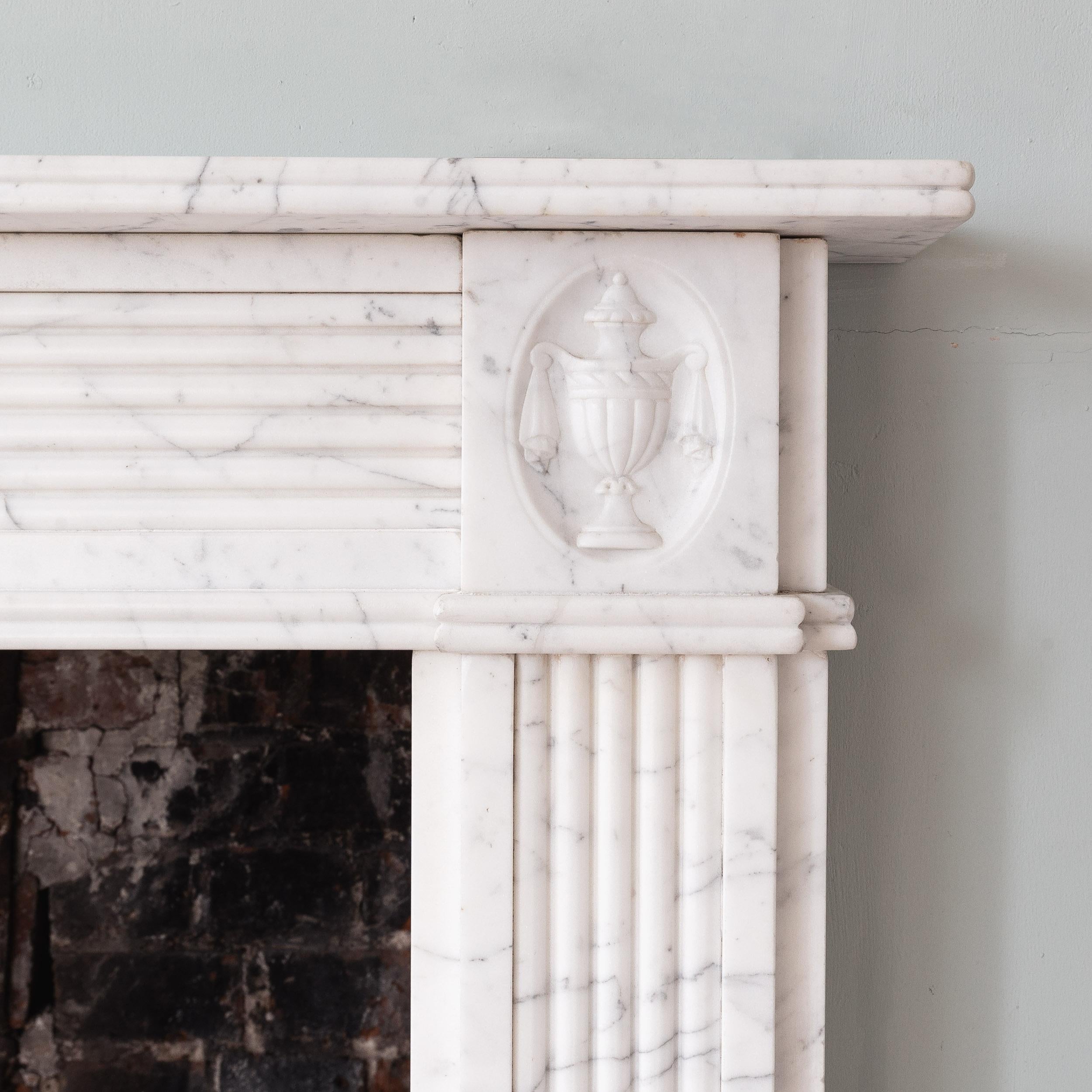 ‘Old English’ Regency Style Fireplace In Good Condition For Sale In London, GB