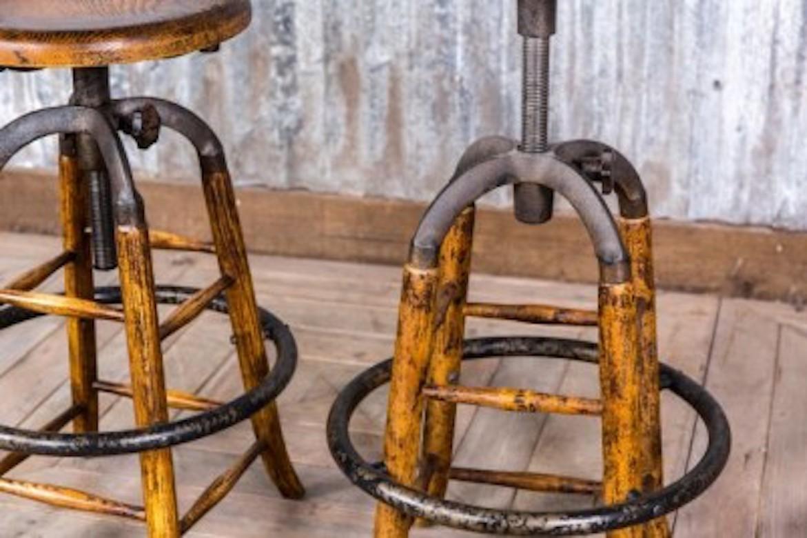 Old English Rustic Oak Bar Stools, 20th Century For Sale 8