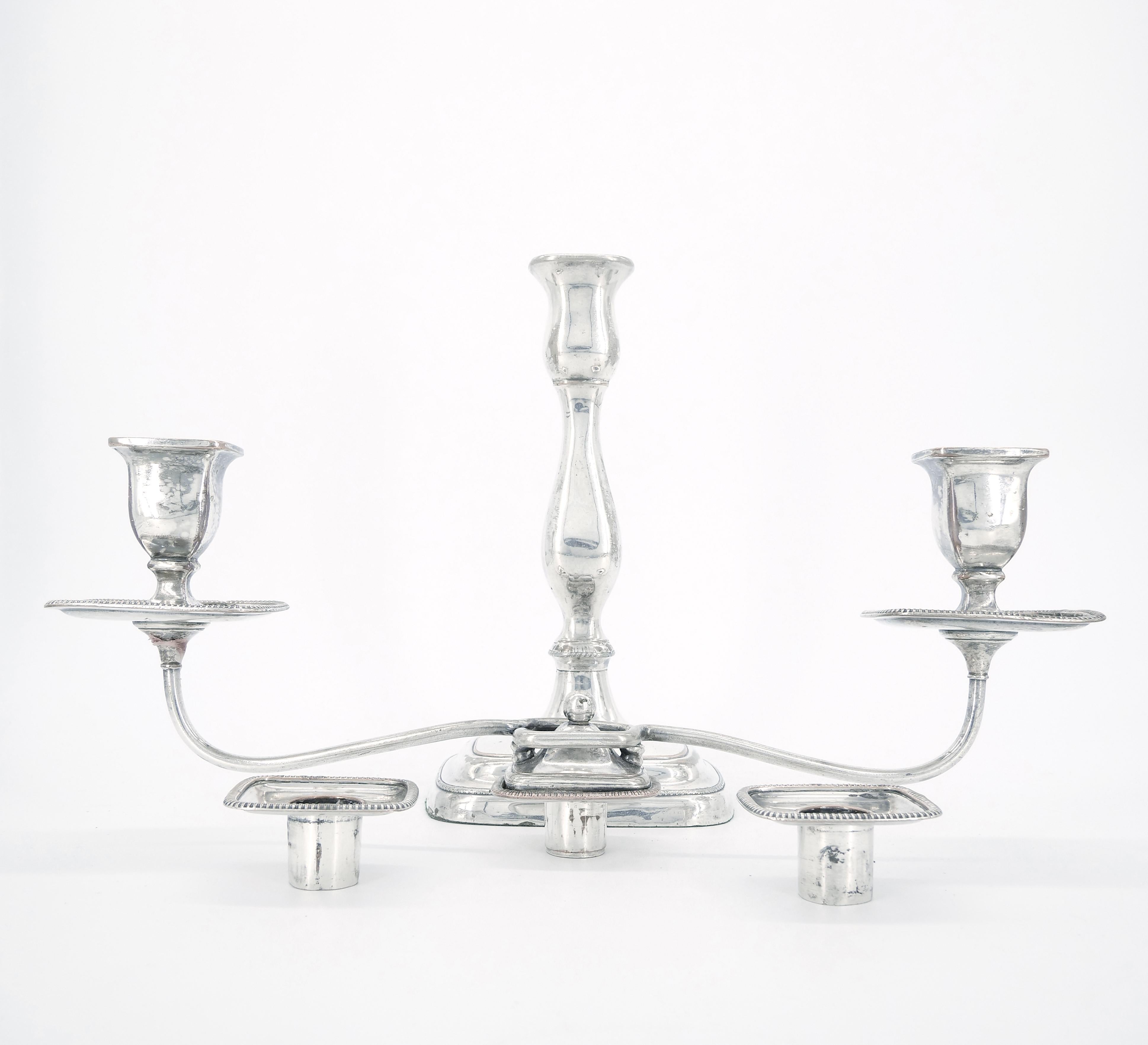 Old English Sheffield Silver Plate Tableware Pair Two Ram Candelabra In Good Condition For Sale In Tarry Town, NY
