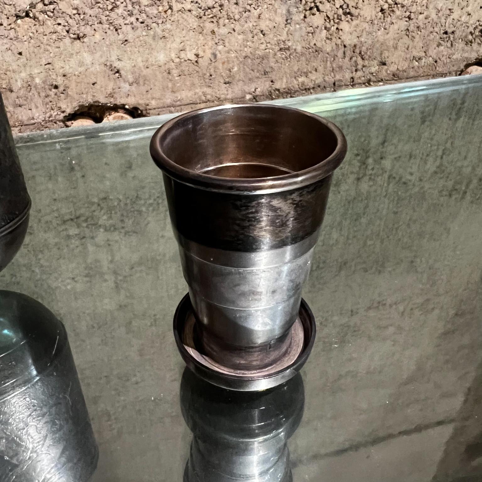 Flask & Cup, figurales englisches Silber-Relief, Jagdschloss 3