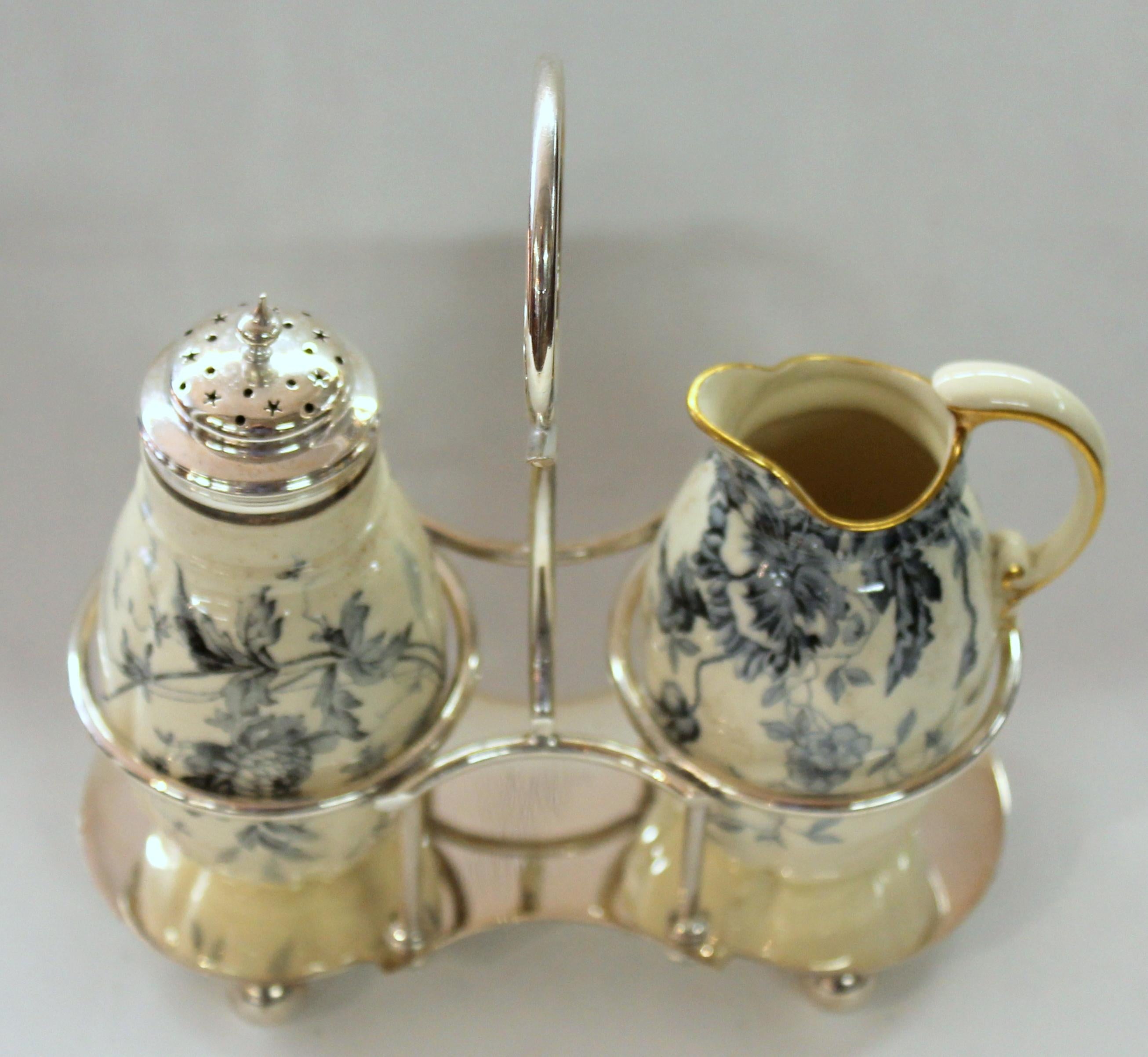 Old English Silver Plate China Sugar and Creamer on Stand In Good Condition In Charleston, SC