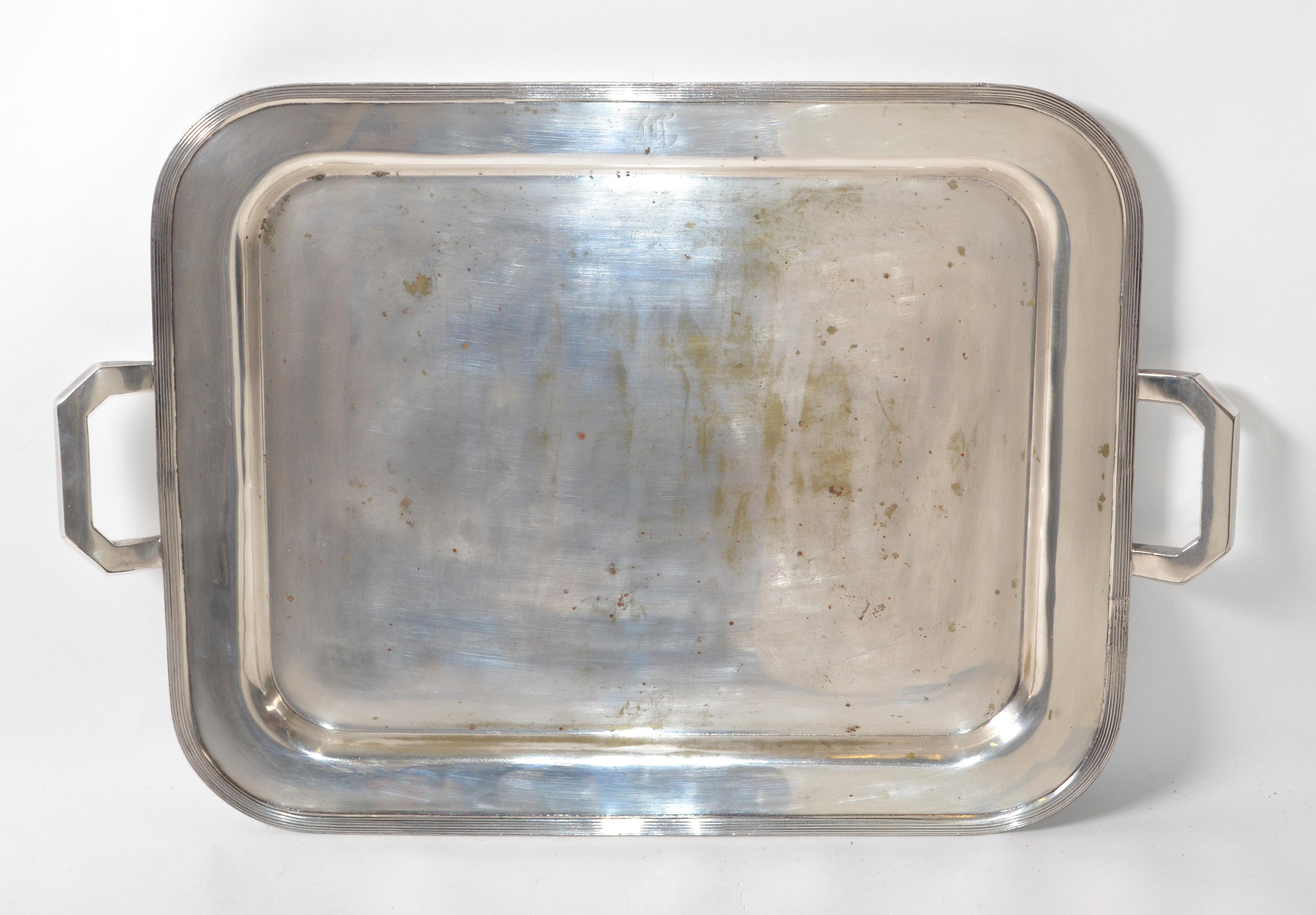 Old English Silver Plate over Nickel Ornate Rectangular Serving Tray Handles im Zustand „Relativ gut“ im Angebot in Miami, FL