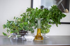 Old English Solitaire Vase Clear