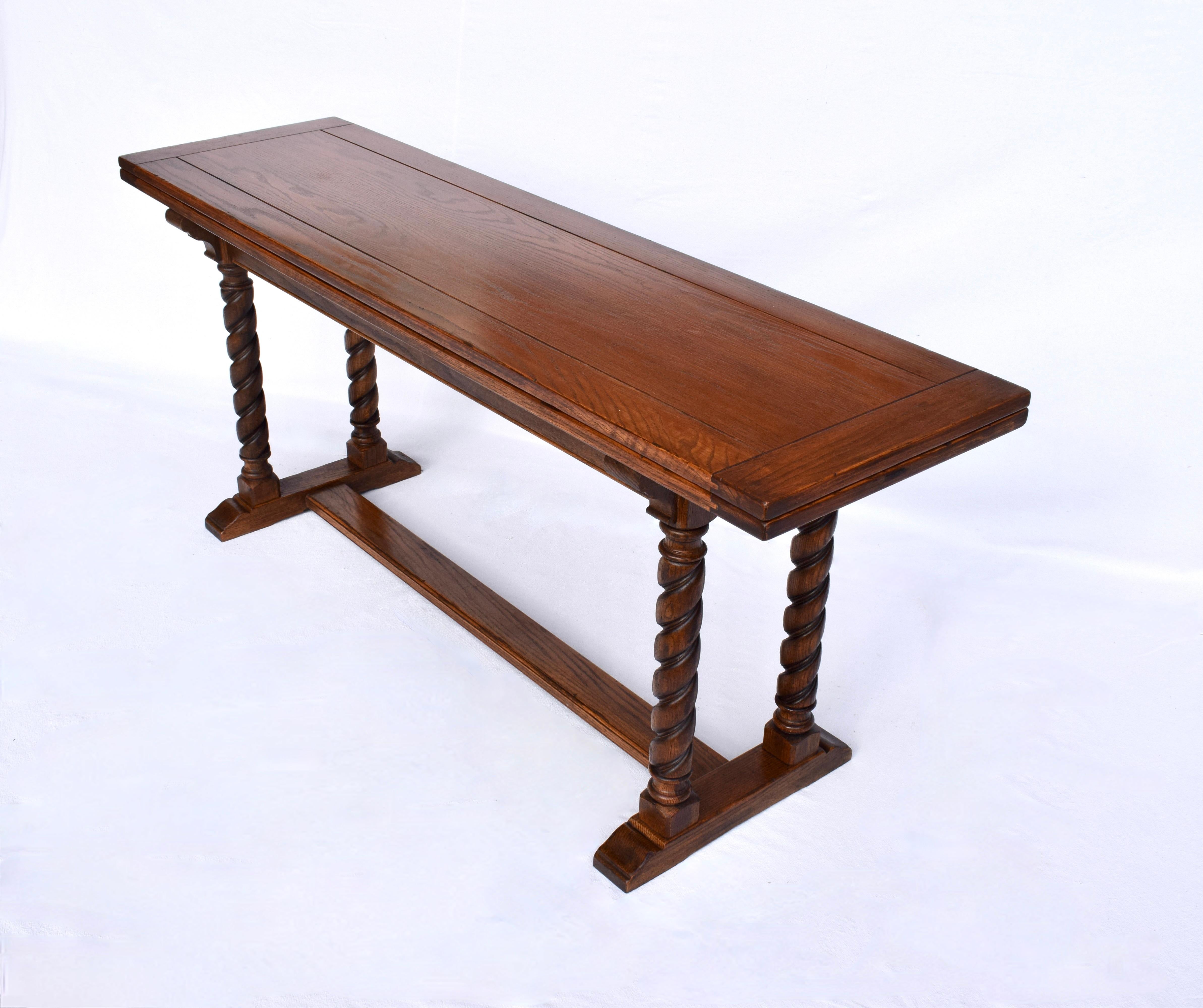 Jacobean Old English Style Barley Twist Dining Table