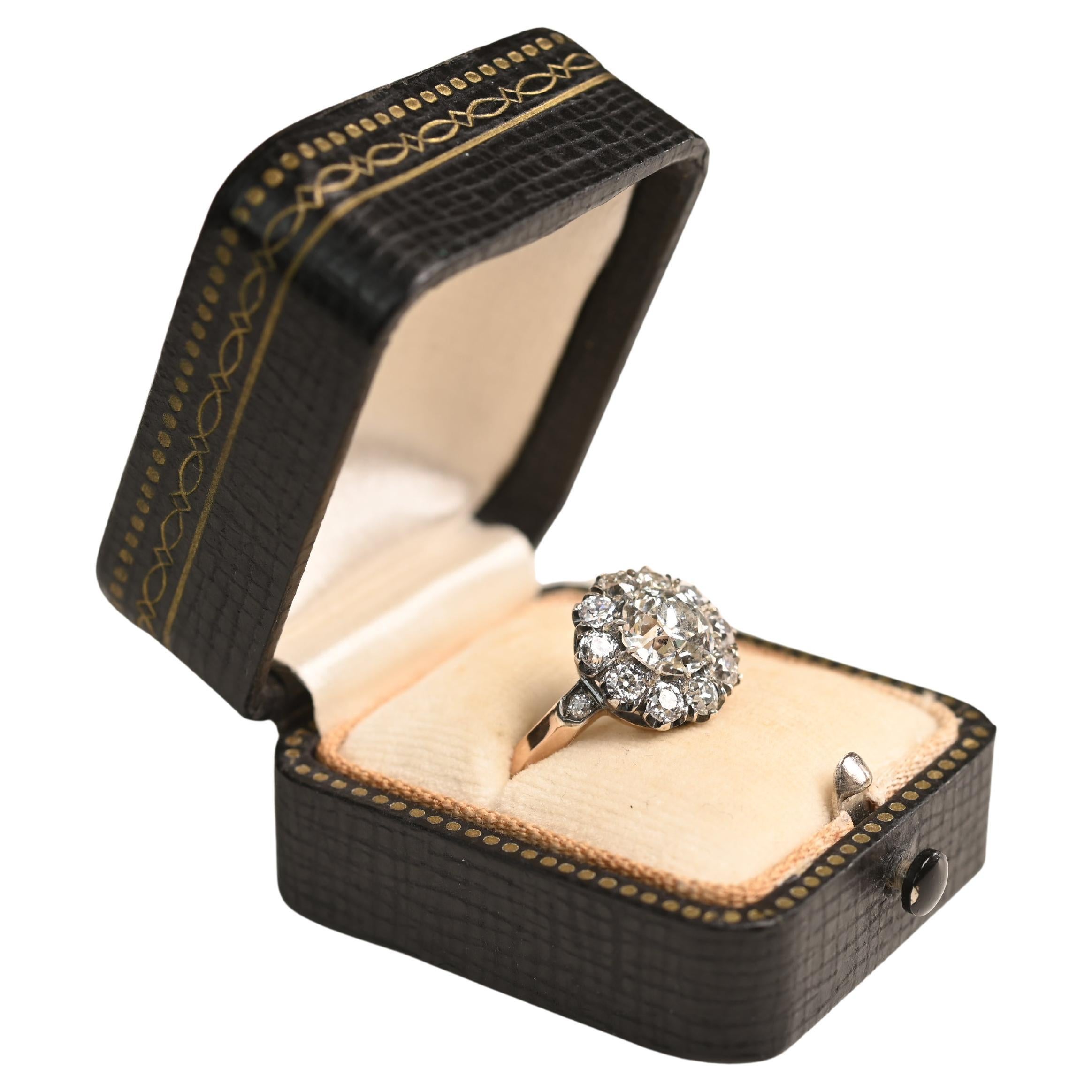 Old Euro Diamond (GIA Approx 1.5-Carats) Prong-Set Cluster Ring, 18k Yellow Gold For Sale