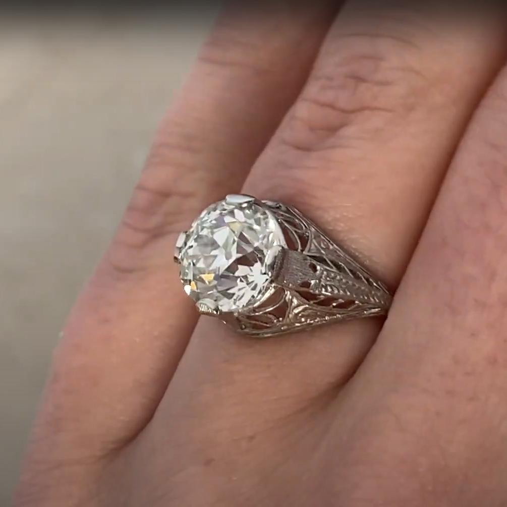 Taille vieille Europe Bague en platine sertie d'un vieux diamant européen (environ 3,00 carats selon le GIA), vers 1925 en vente