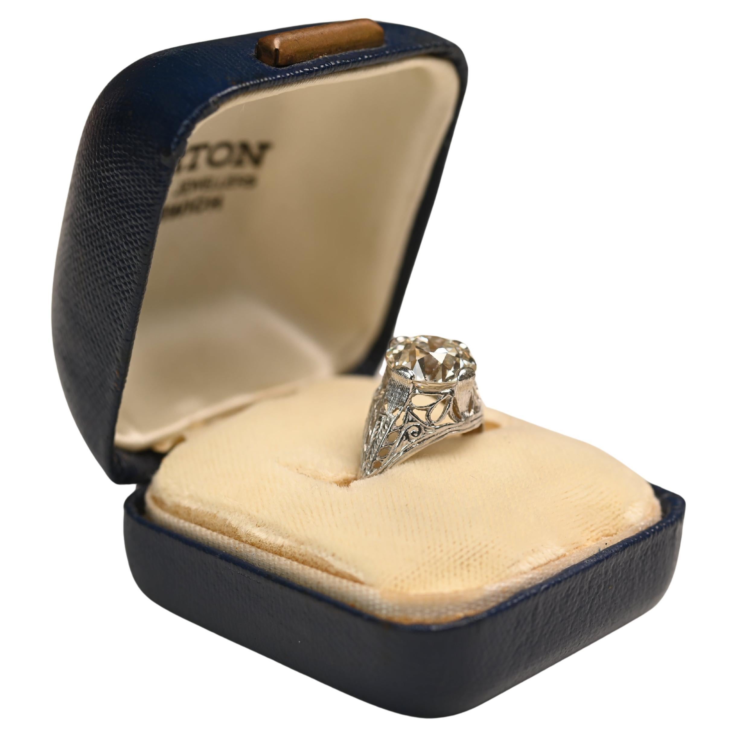 Alter Euro-Diamant (GIA ca. 3,00 Karat), Platin, CIRCA 1925, in Ringschiene gefasst