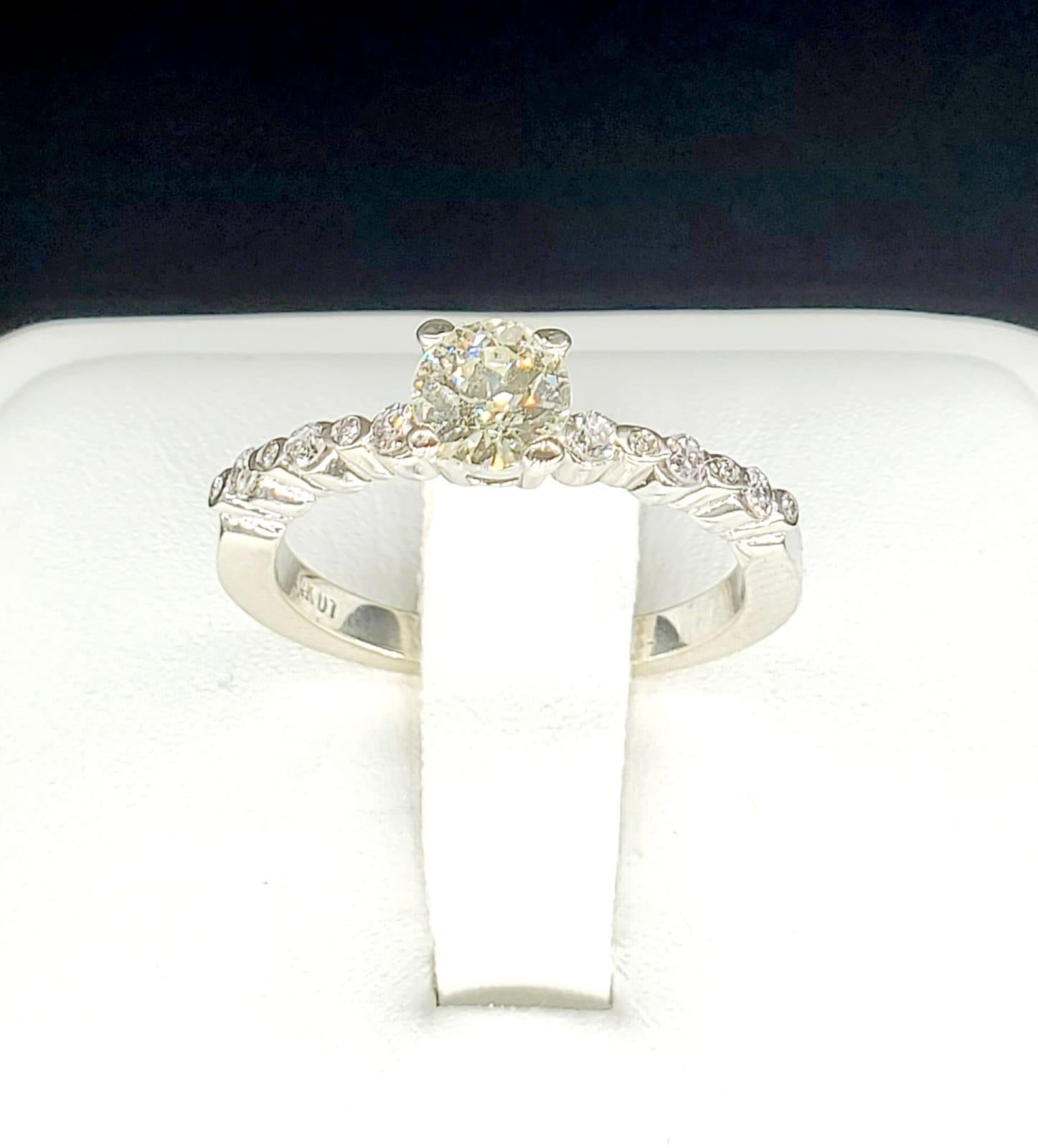 Old European Cut 0.70 Carat Round Diamond Ring 14 Karat White Gold For Sale 1