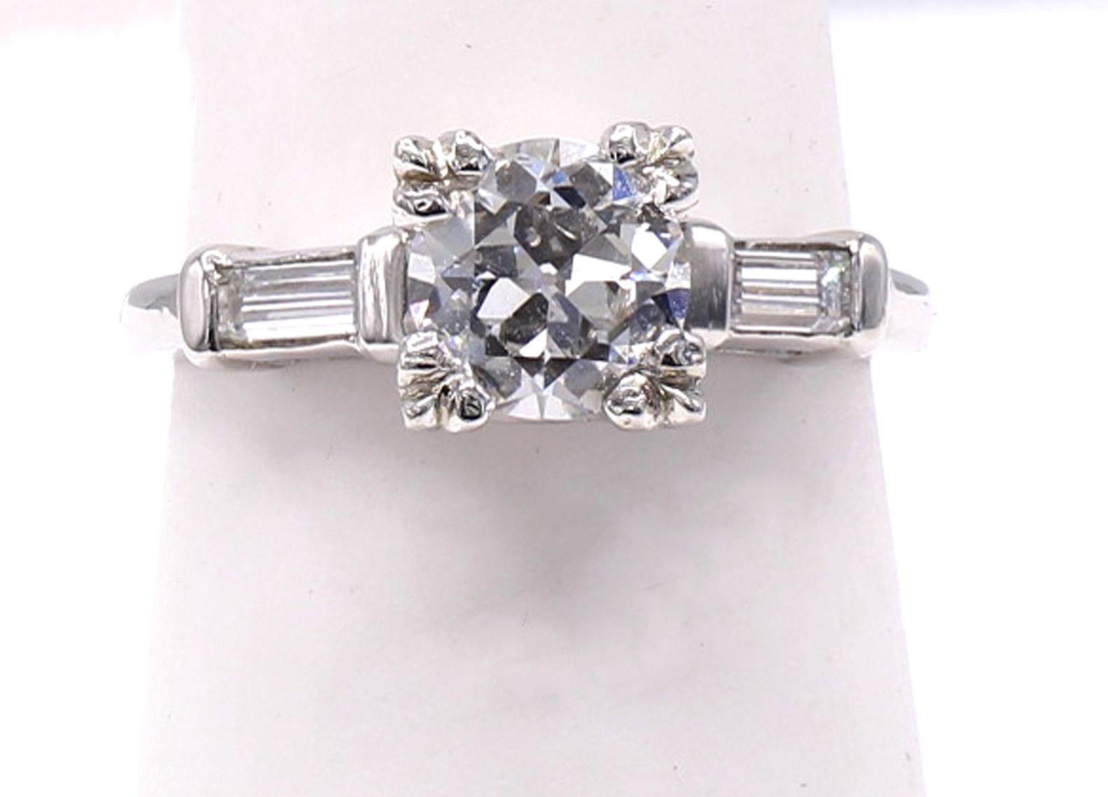  Old European Cut 0.91 Carat GIA Certified Diamond Platinum Engagement Ring In Good Condition For Sale In New York, NY