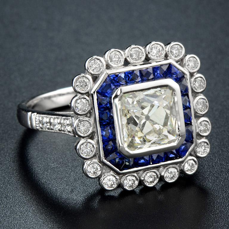 Old European Cut Diamond 1.77 Carat Blue Sapphire Engagement Ring at