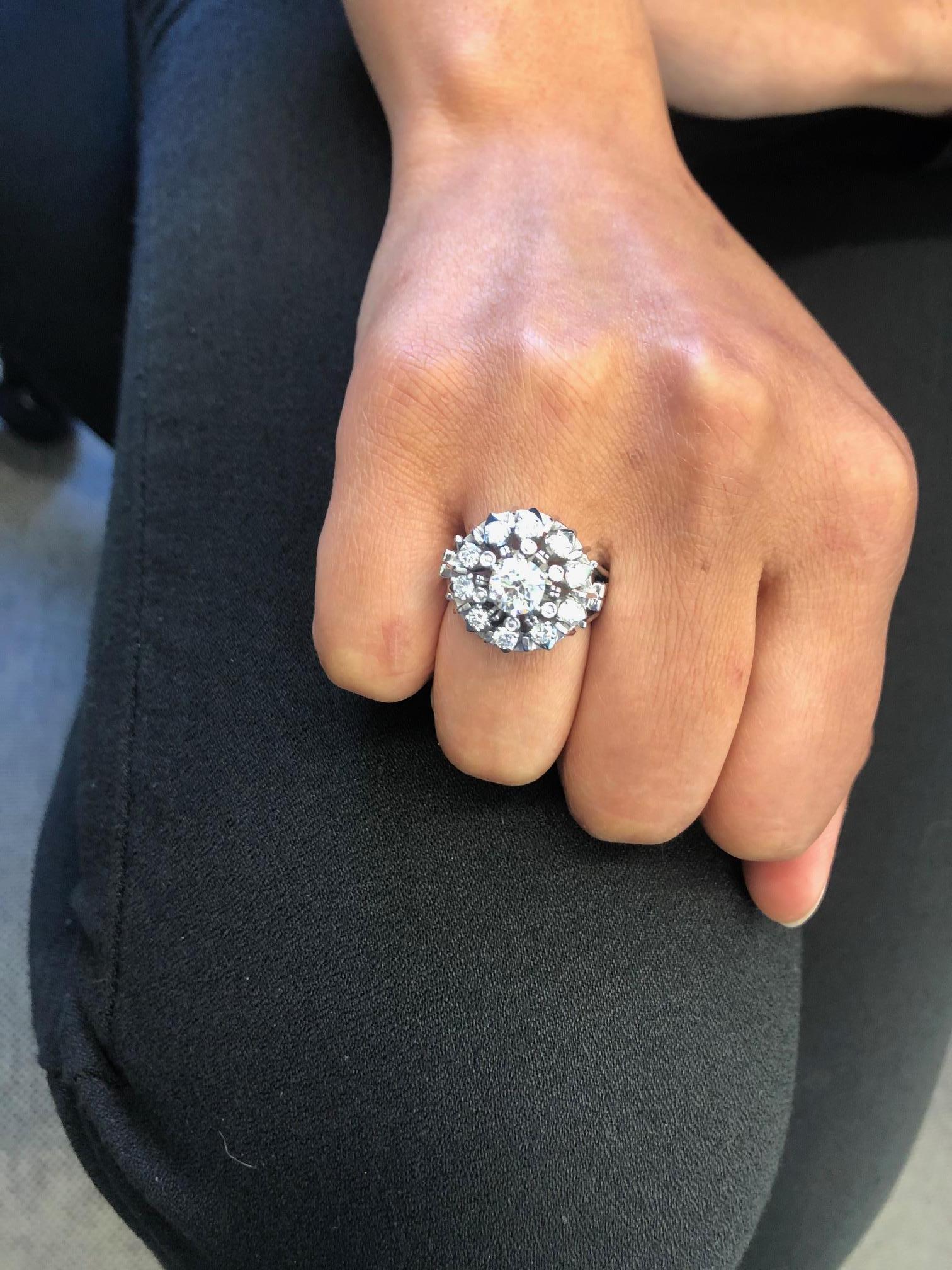 Bague en or blanc 18 carats avec diamant taille européenne ancienne en vente 6