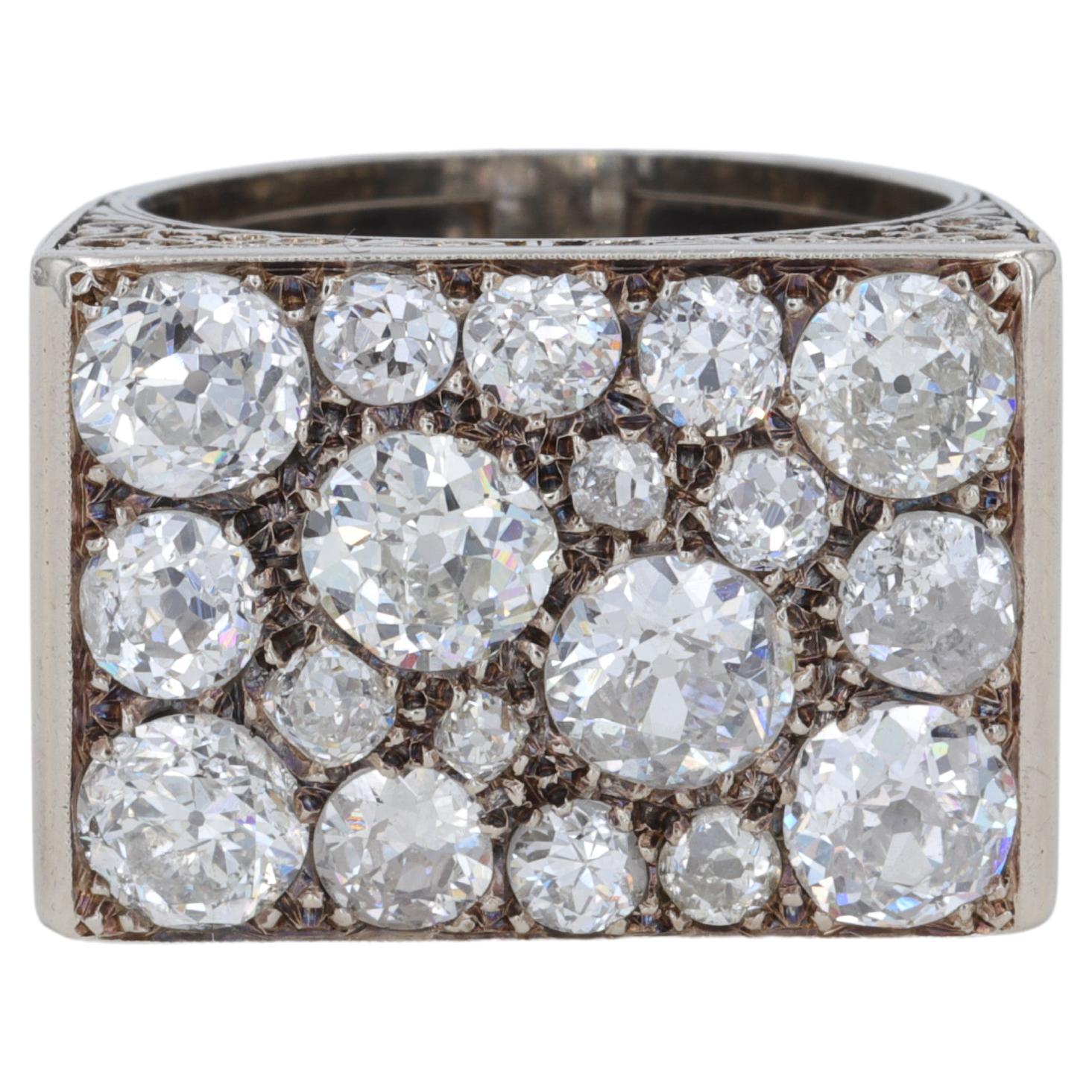 Old European Cut Diamond and White Gold Cluster Ring For Sale