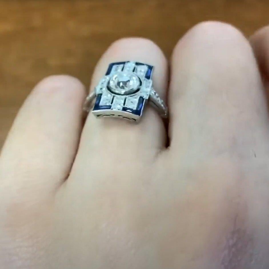 Anillo de cóctel con diamantes talla europea antigua (aprox. 0,60 quilates), platino en Excelente estado para la venta en New York, NY