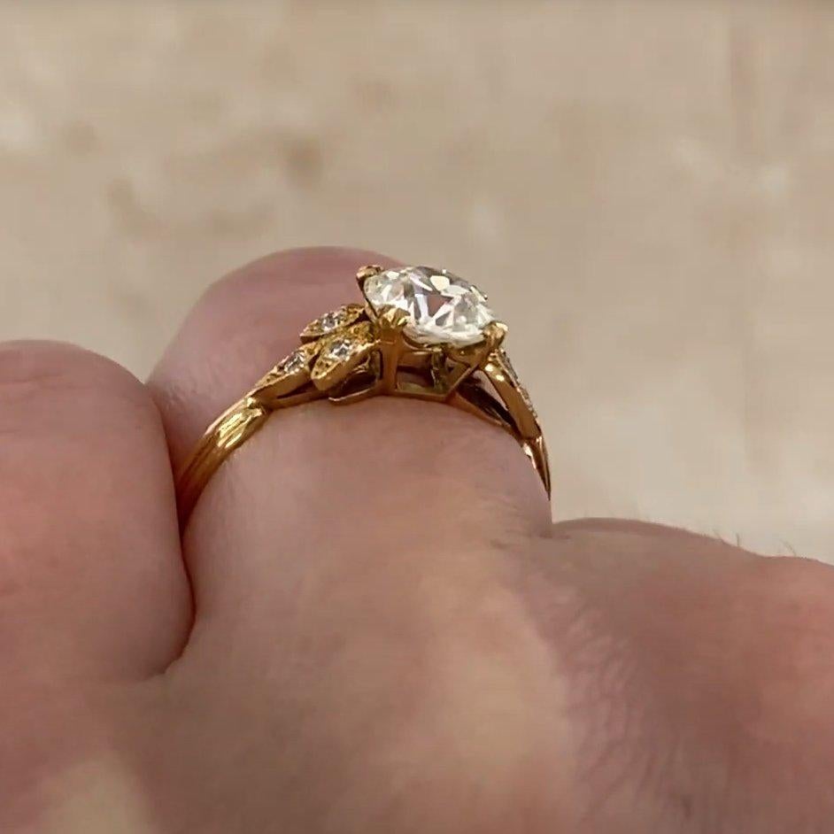 Taille vieille Europe Bague de fiançailles en or jaune 18 carats avec diamant taille européenne ancienne (environ 1,10 carat) en vente