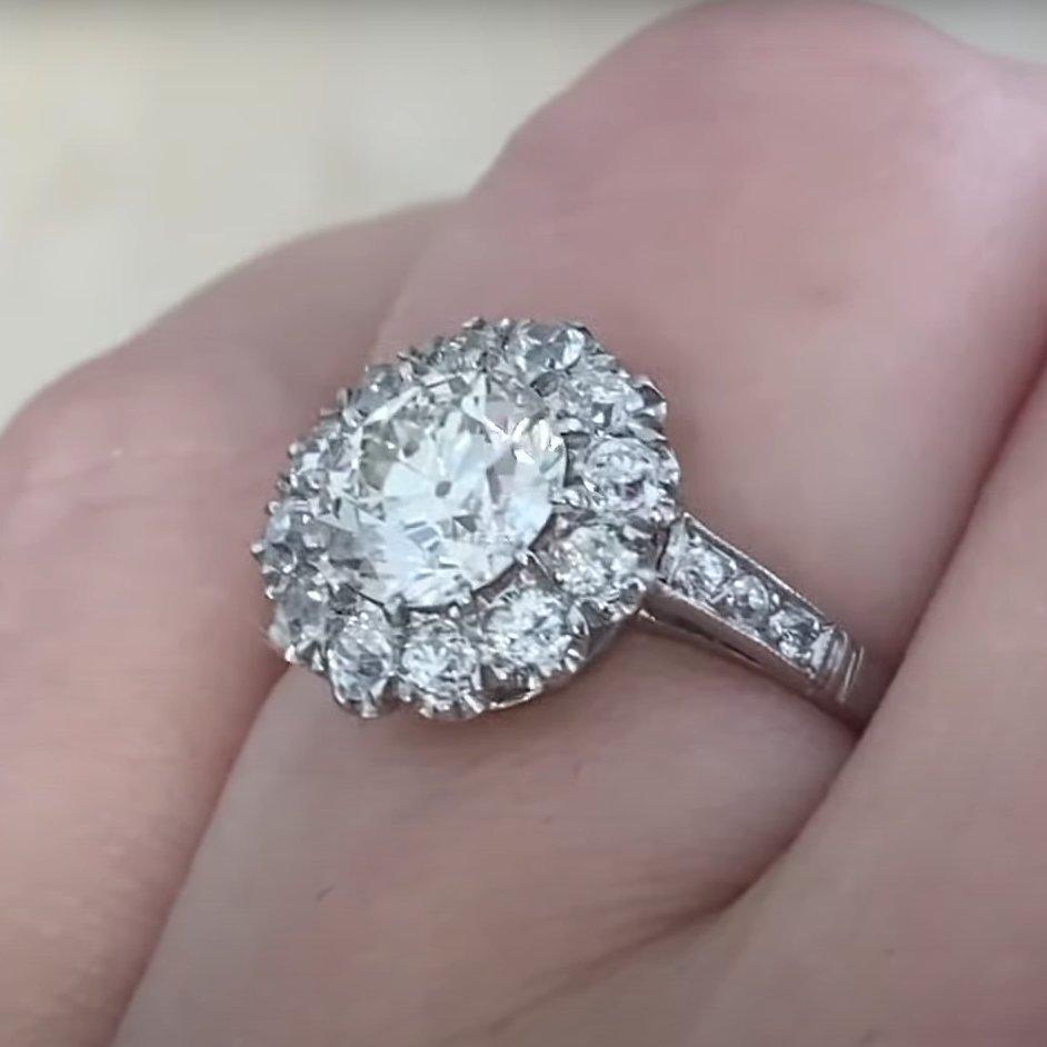 Diamant ancien de taille européenne (Approx. Bague grappe GIA de 1,20 carat, platine Pour femmes en vente