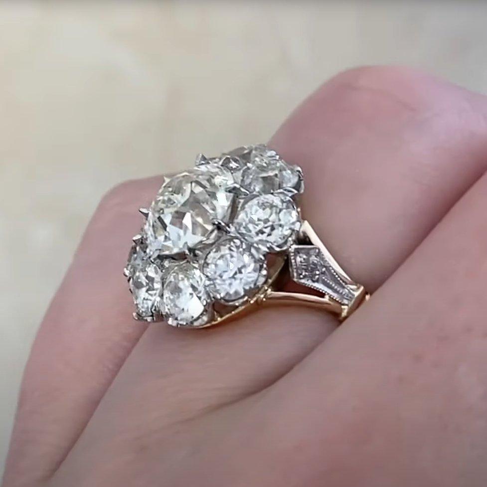 Old European Cut Diamond Cluster Ring (Approx. 2.30-Carats), 18K Yellow Gold In Excellent Condition For Sale In New York, NY