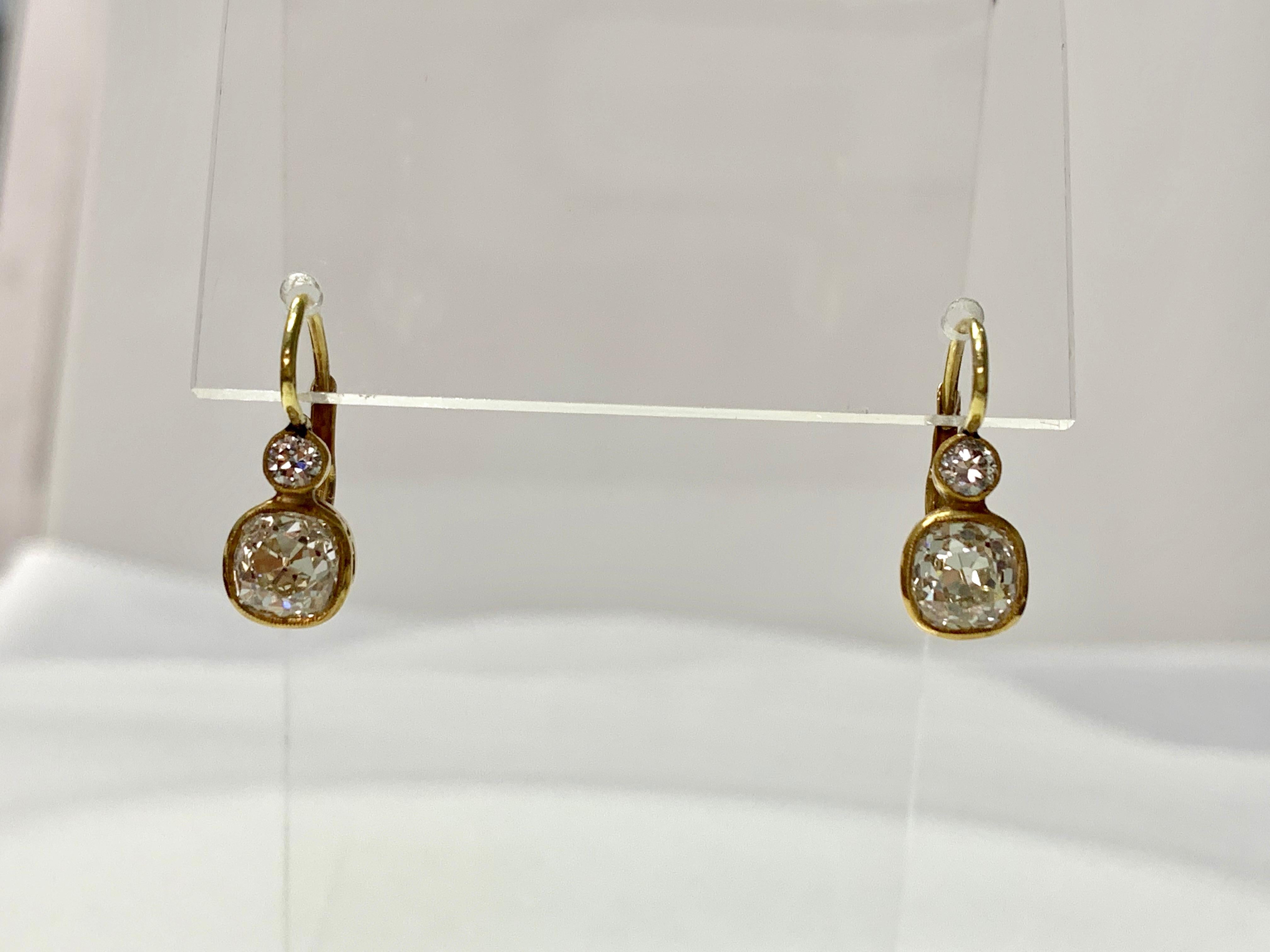 Old Mine Cut Diamond Dangle Earrings in 18 Karat Yellow Gold 6