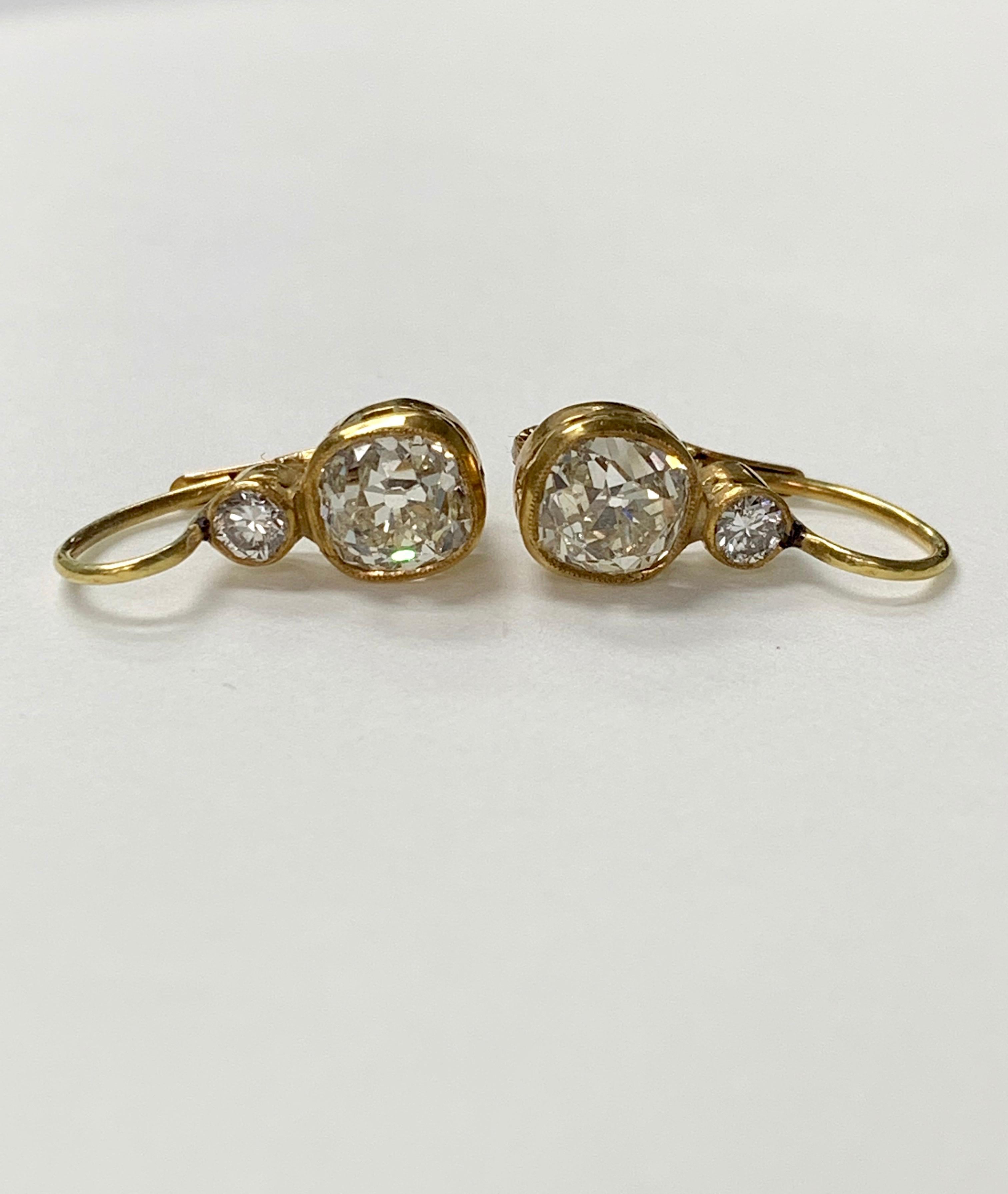 Old Mine Cut Diamond Dangle Earrings in 18 Karat Yellow Gold 2