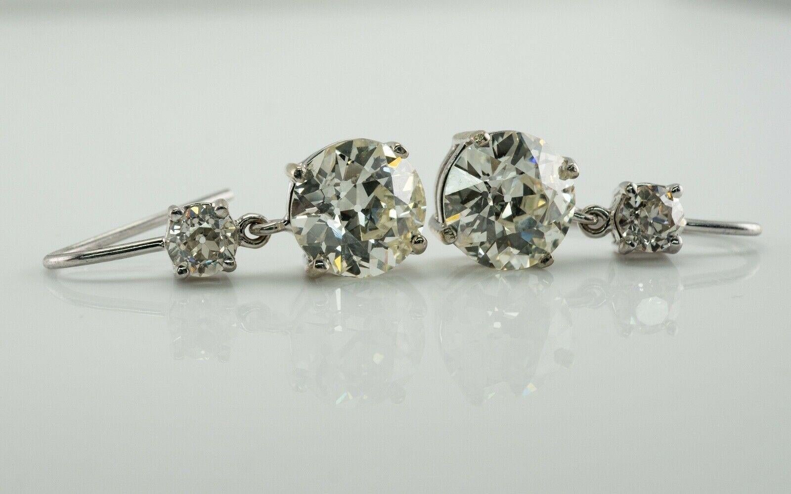 Boucles d'oreilles en diamant taille européenne ancienne or blanc 18K 4.37 TDW en vente 1