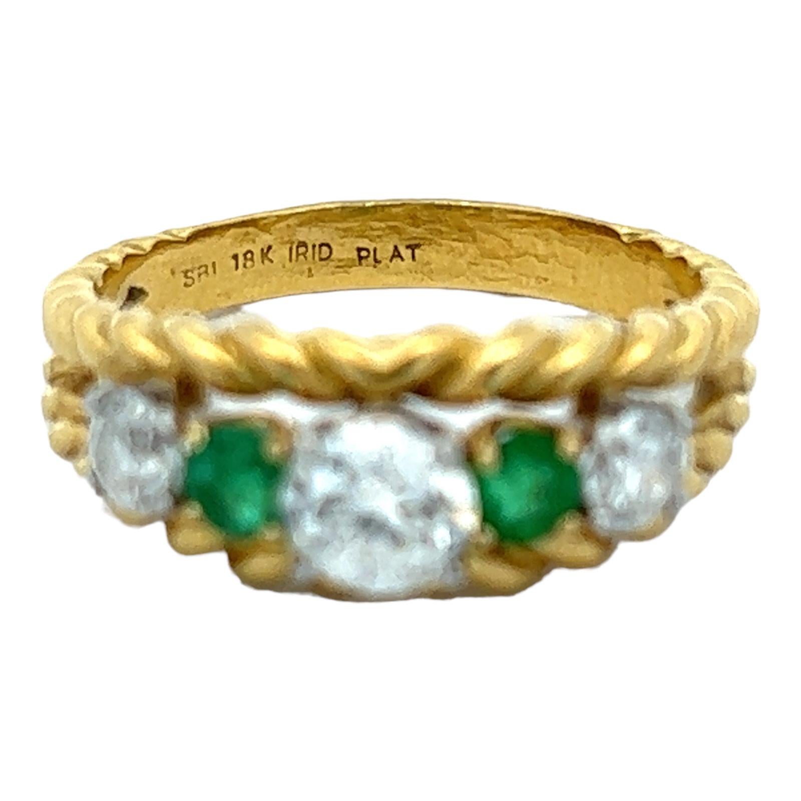 Modern Old European Cut Diamond Emerald 18 Karat Yellow Gold Platinum Estate Ring 
