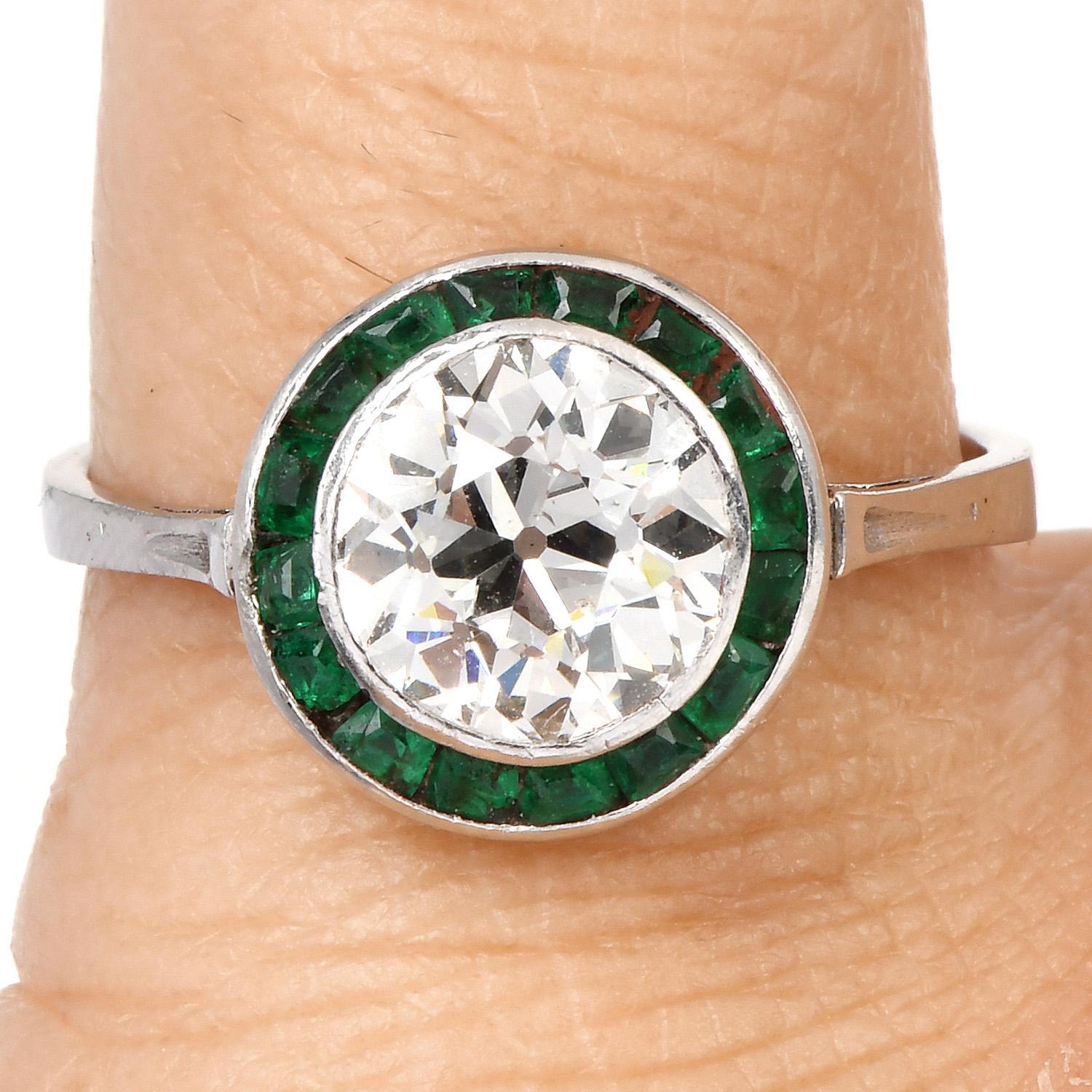 Old European Cut Diamond Emerald Platinum Engagement Ring In Excellent Condition In Miami, FL
