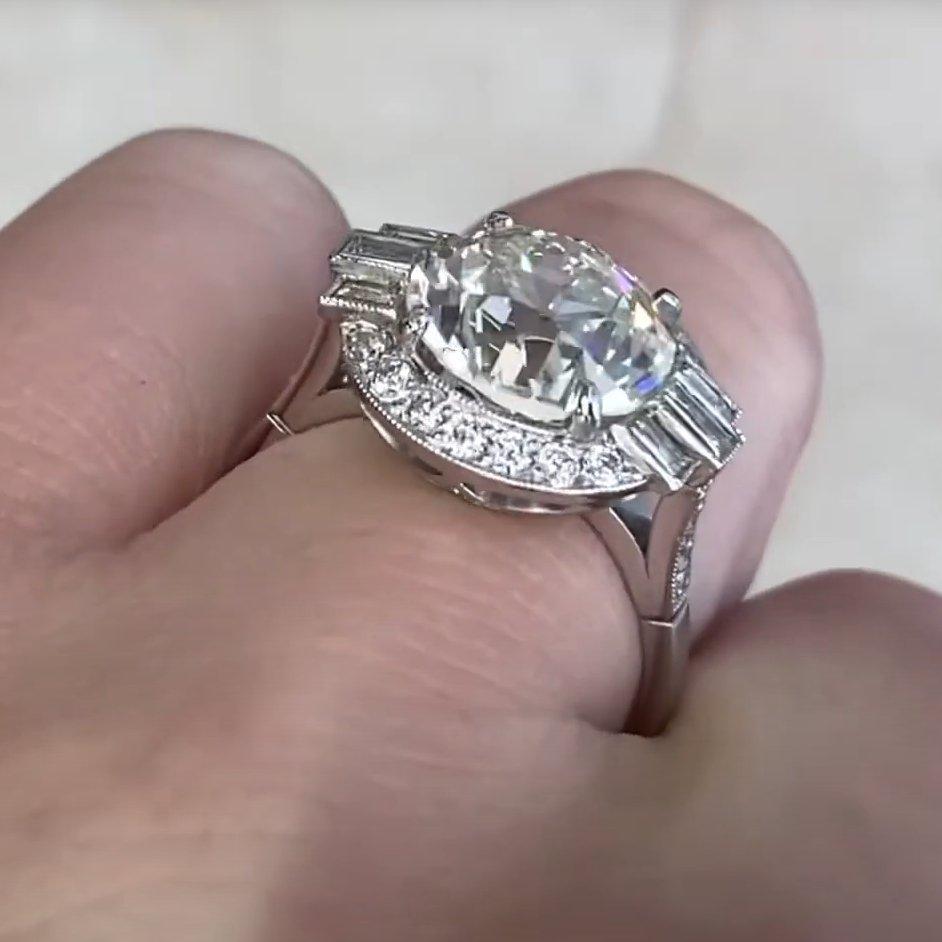 Verlobungs-Cluster-Ring aus Platin mit Diamant im alteuropäischen Schliff ( ca. 3,8-karätigem Diamantschliff) Damen im Angebot