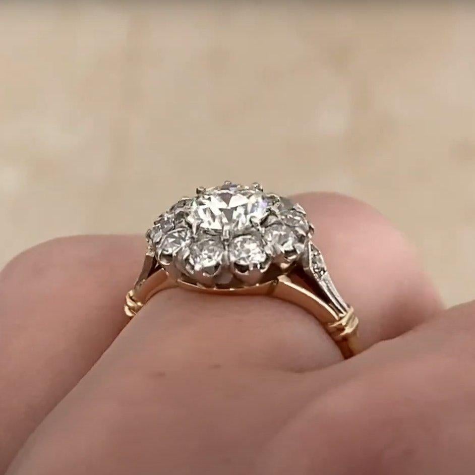 Bague de fiançailles en platine avec diamant taille européenne ancienne (environ 0.90 carats, certifié GIA) Excellent état - En vente à New York, NY