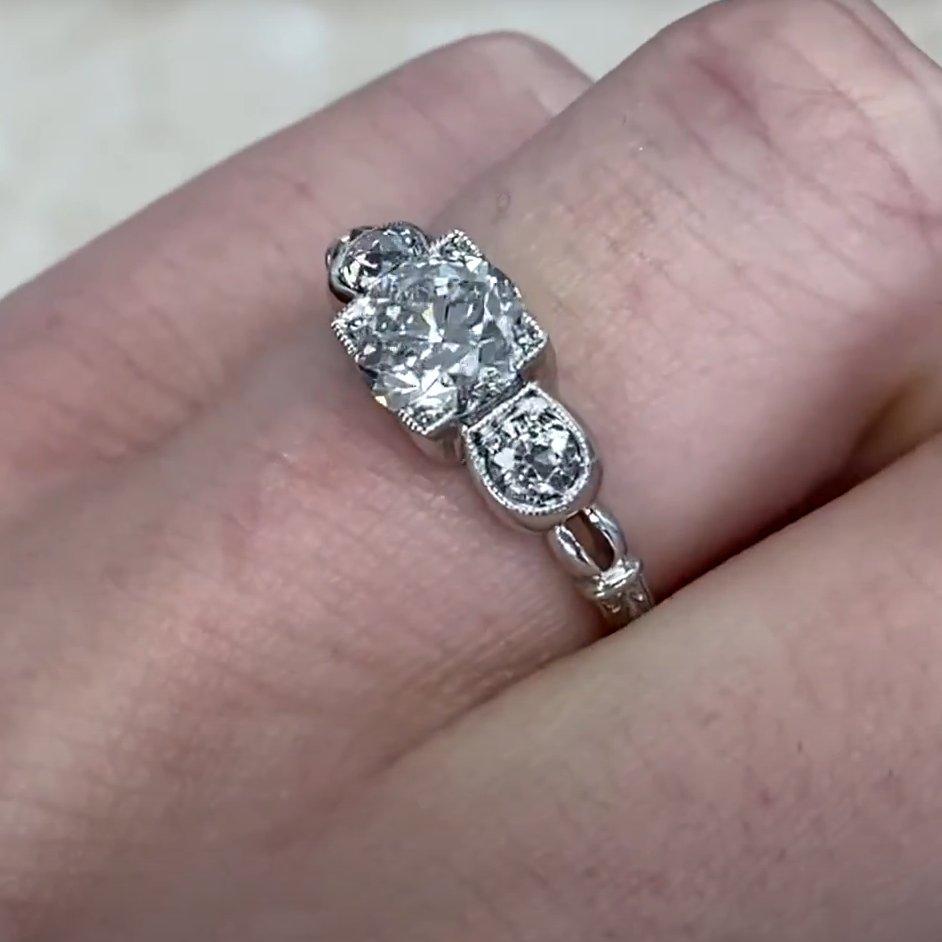 De las mujeres Anillo de compromiso de diamantes talla europea antigua (GIA aprox. 1.00 quilates), platino en venta