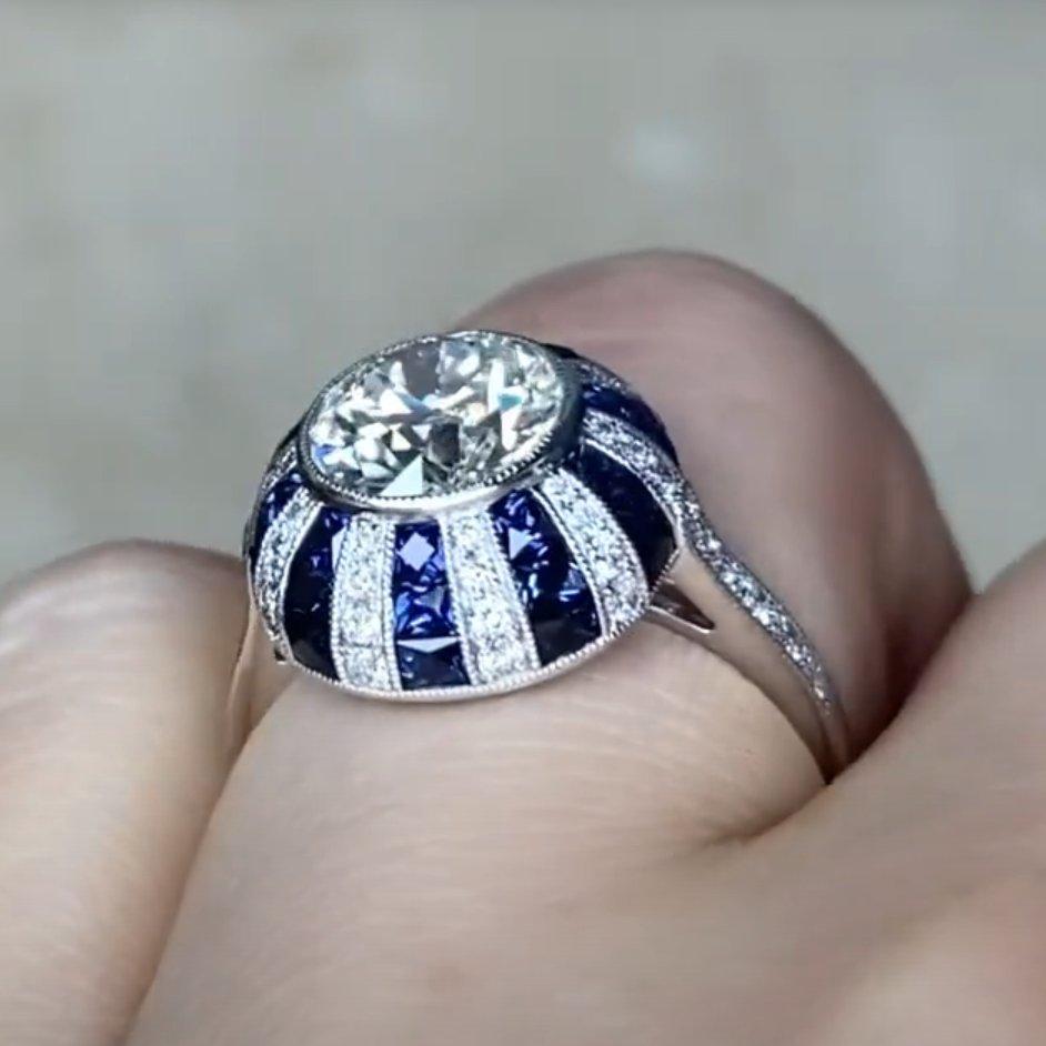 Anillo de compromiso de diamantes talla europea antigua (GIA aprox. 1.70 quilates), platino en Excelente estado para la venta en New York, NY