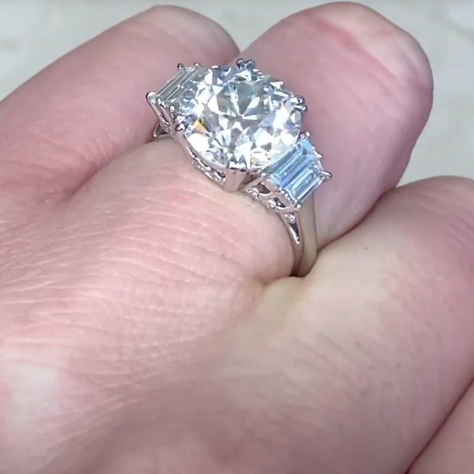De las mujeres Anillo de compromiso de diamantes talla europea antigua (GIA aprox. 4.20 quilates), platino en venta