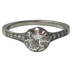 Bague de fiançailles en platine avec diamant de taille européenne ancienne