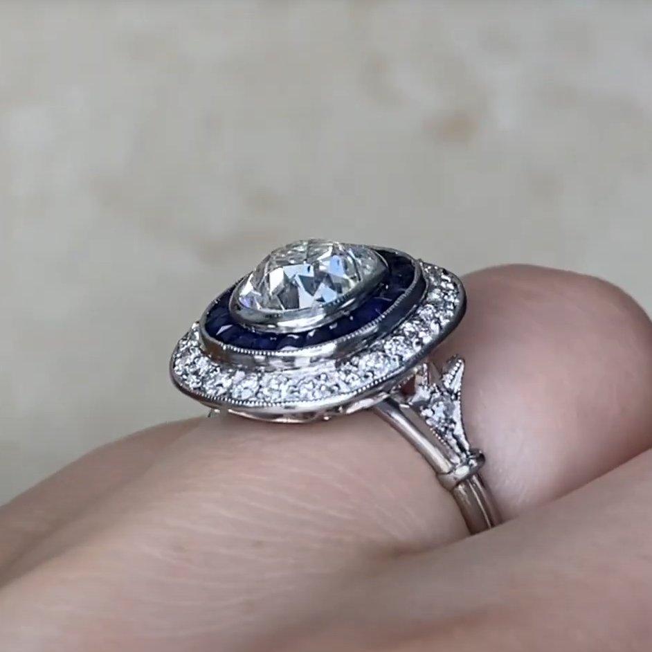 Anillo Halo de Zafiro de Compromiso con Diamantes de Corte Europeo Antiguo (aprox. 3.00 quilates) en Excelente estado para la venta en New York, NY