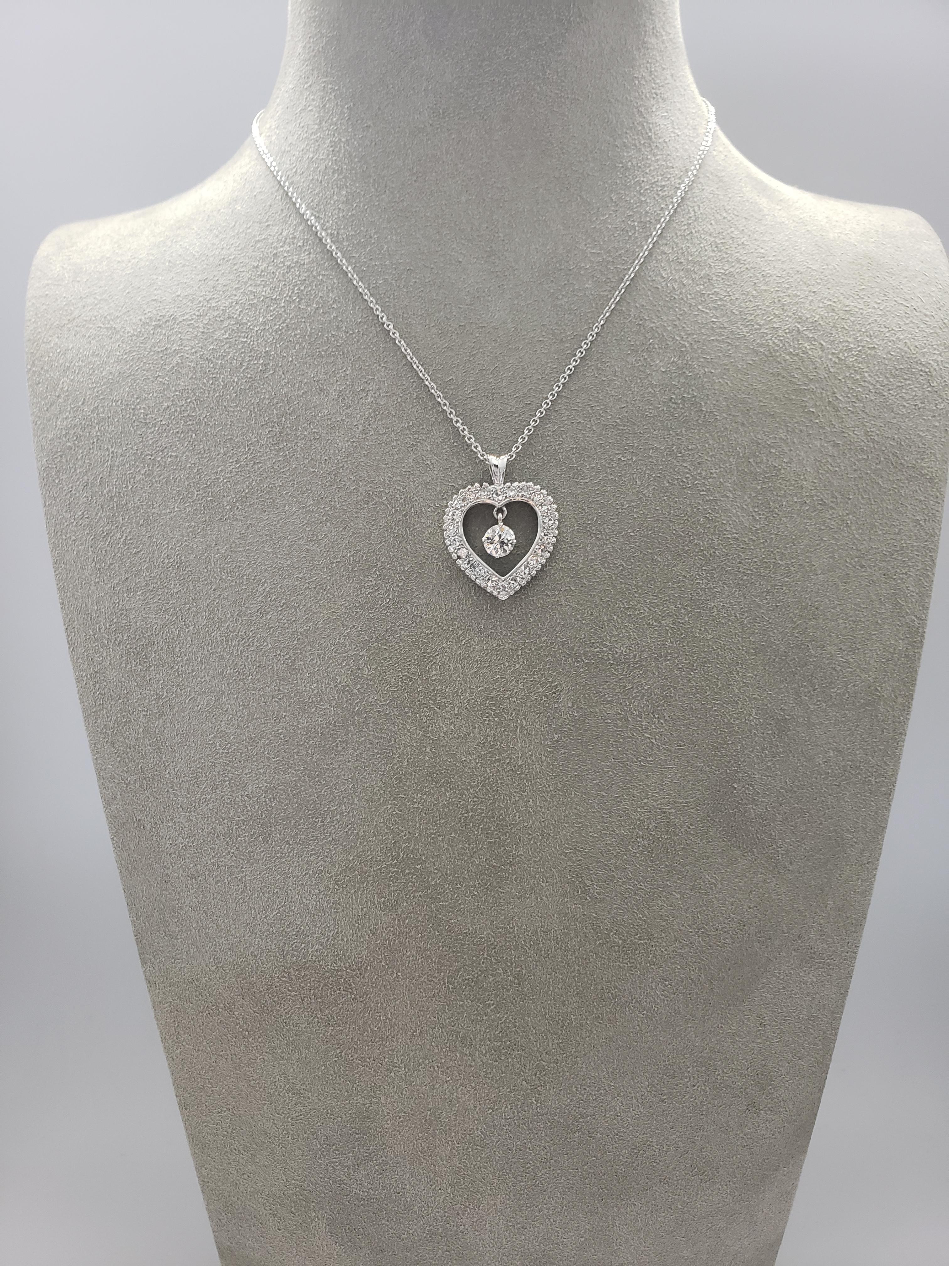 Roman Malakov 1.81 Old Mine and French Cut Diamonds Heart Shape Pendant Necklace In New Condition For Sale In New York, NY