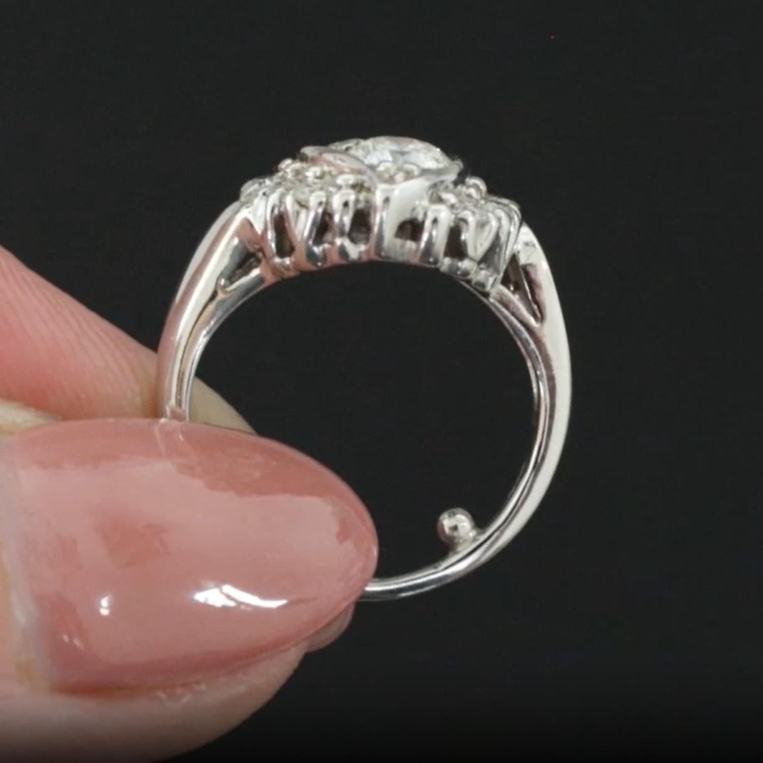 Taille vieille Europe Bague de contournement en or blanc 14 carats avec diamant de taille européenne ancienne en vente